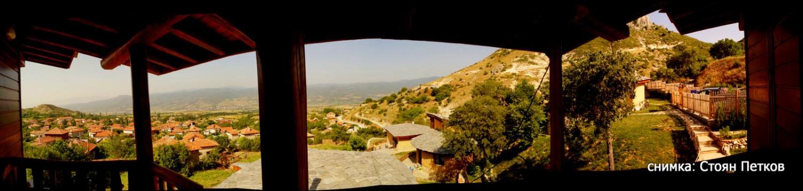 Eco Village Under the Cliffs