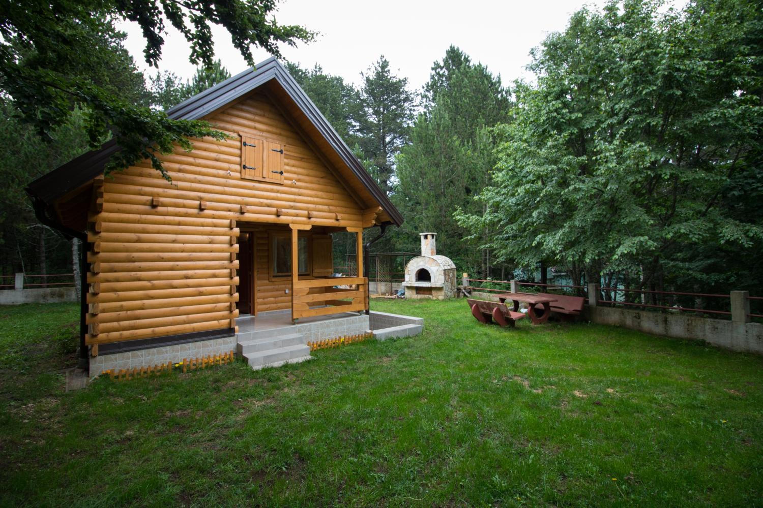 Cabin House Hidden Nest