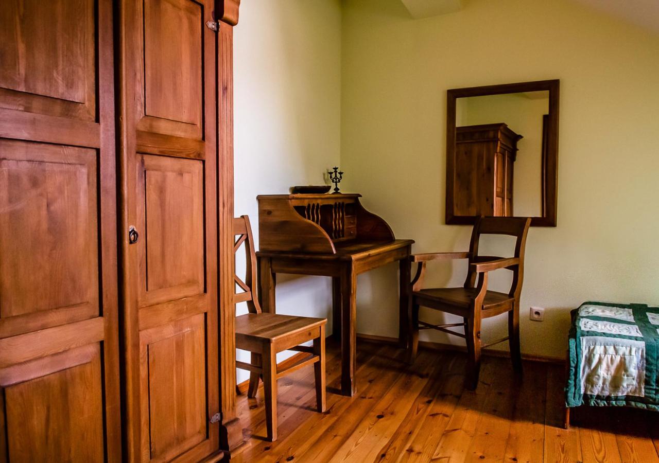 Photo 46