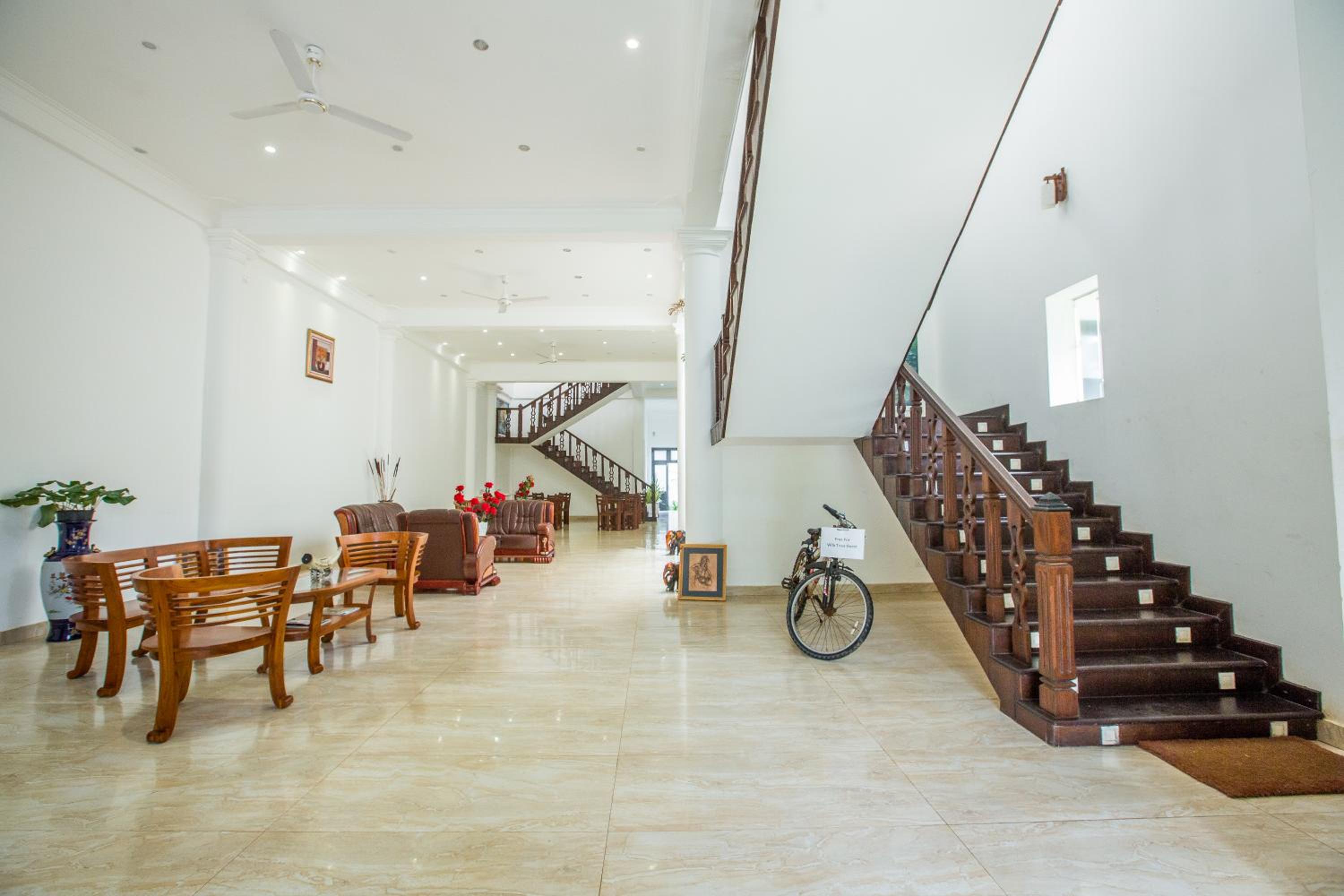 Villa Tissa Beach Resort
