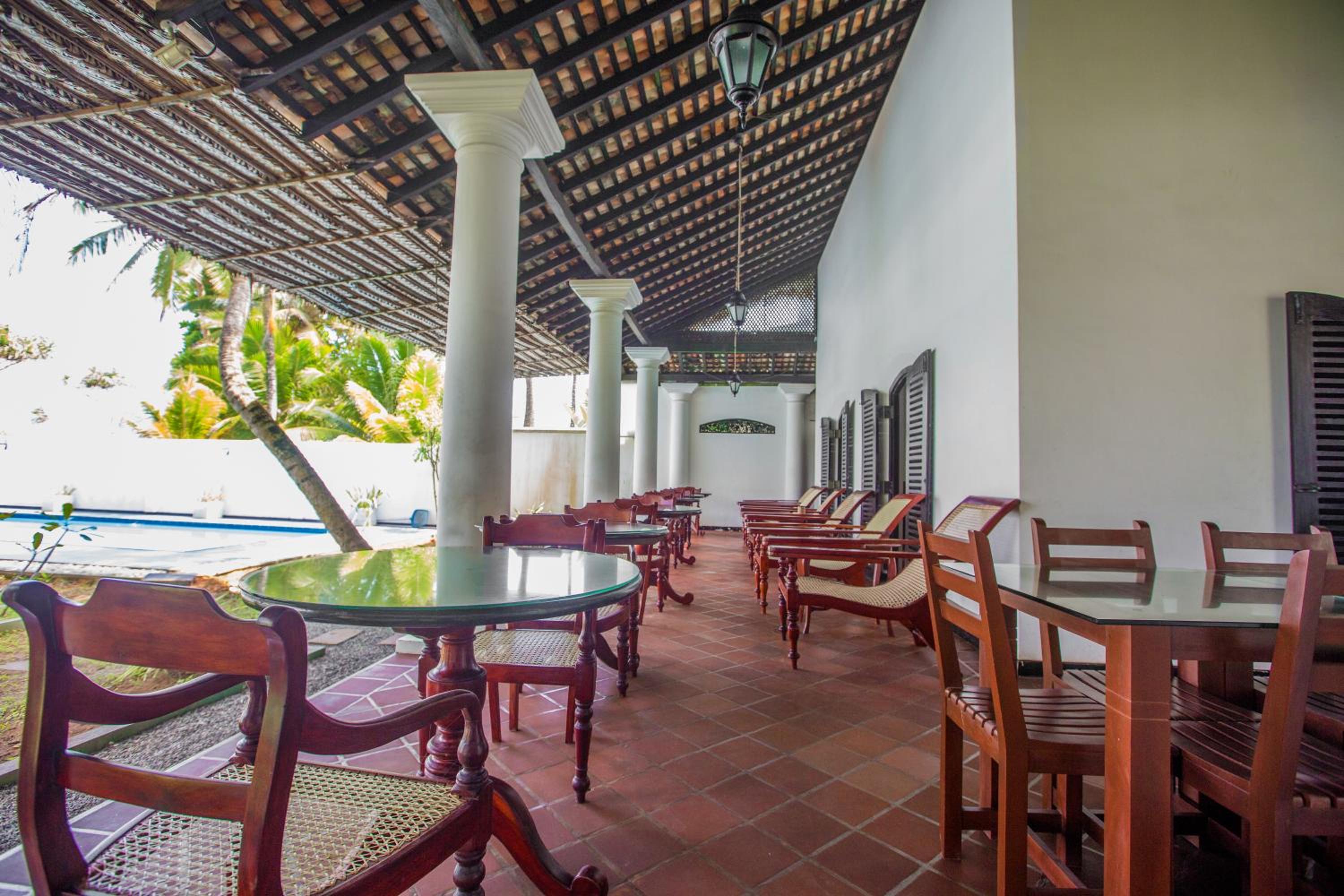 Villa Tissa Beach Resort