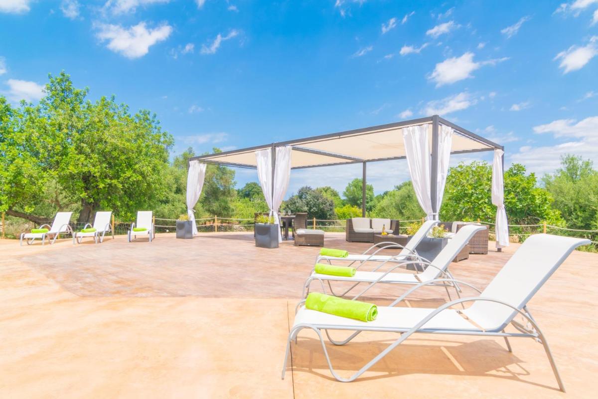 Son Pere Genet photo 4