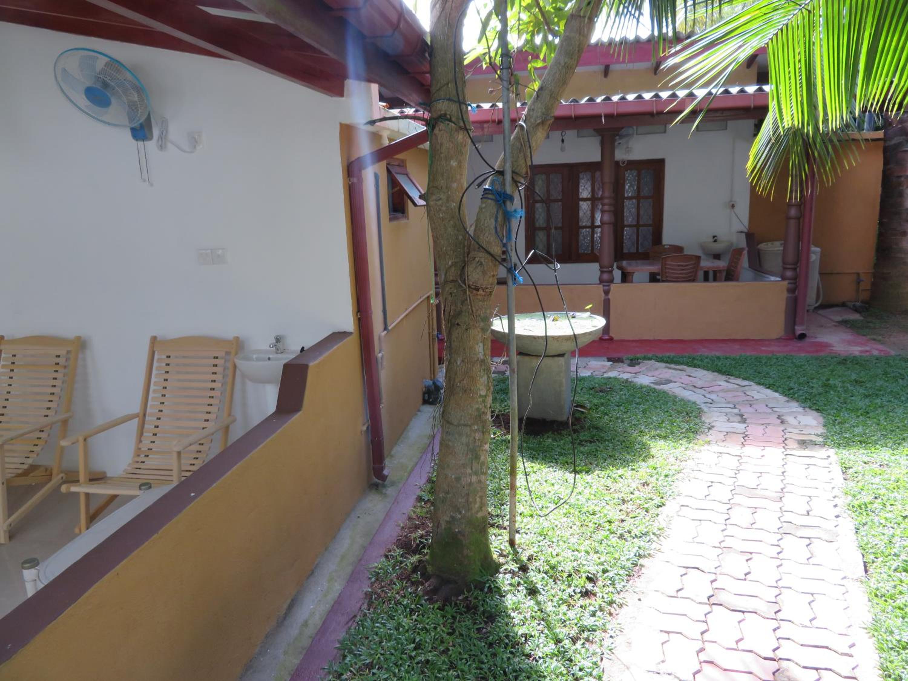 Photo 13