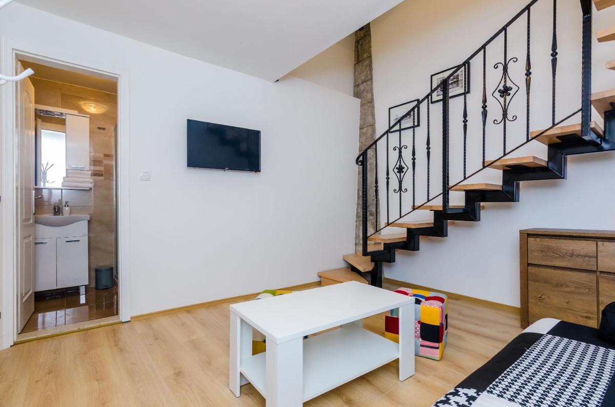 Rooms Baza