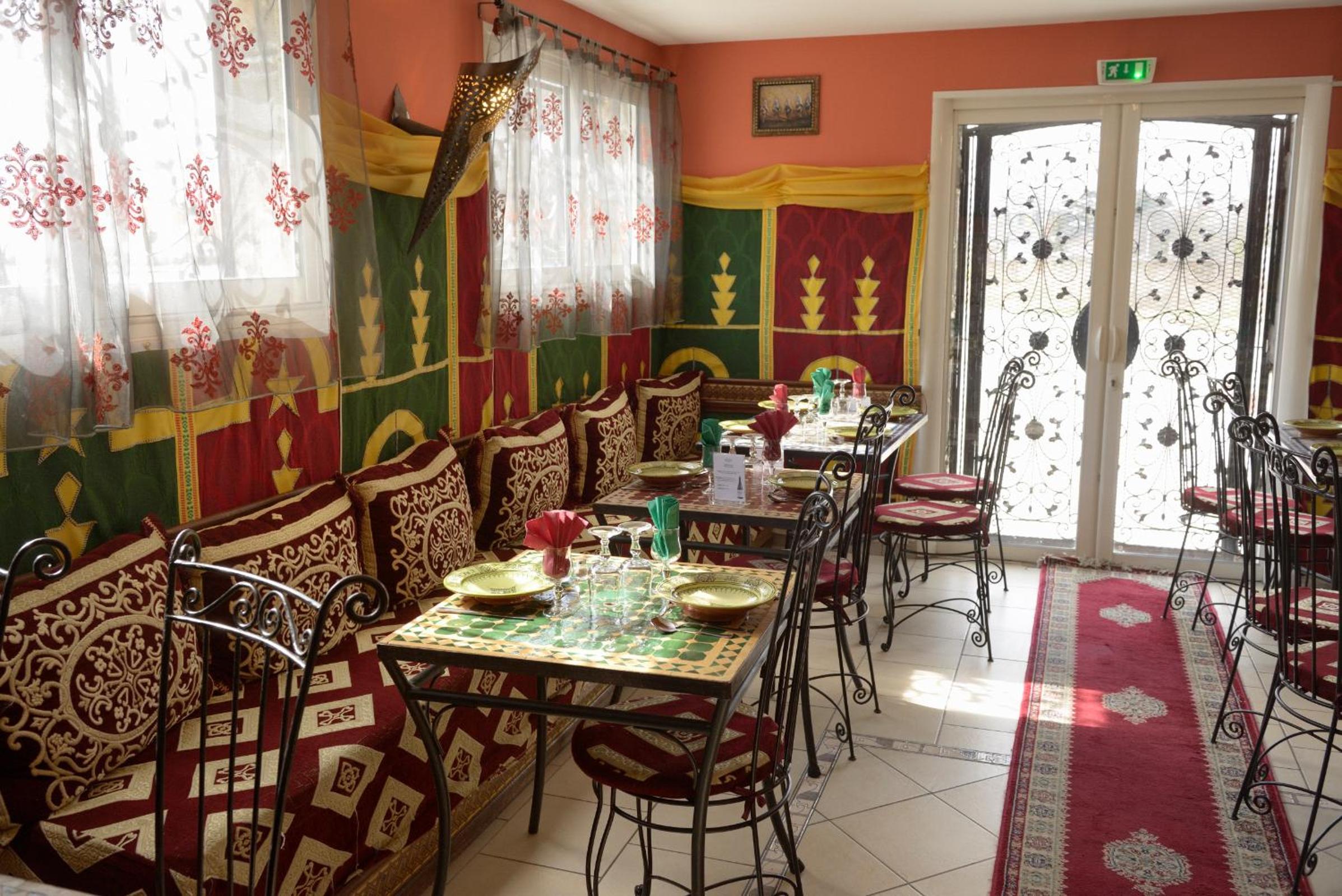 restaurant