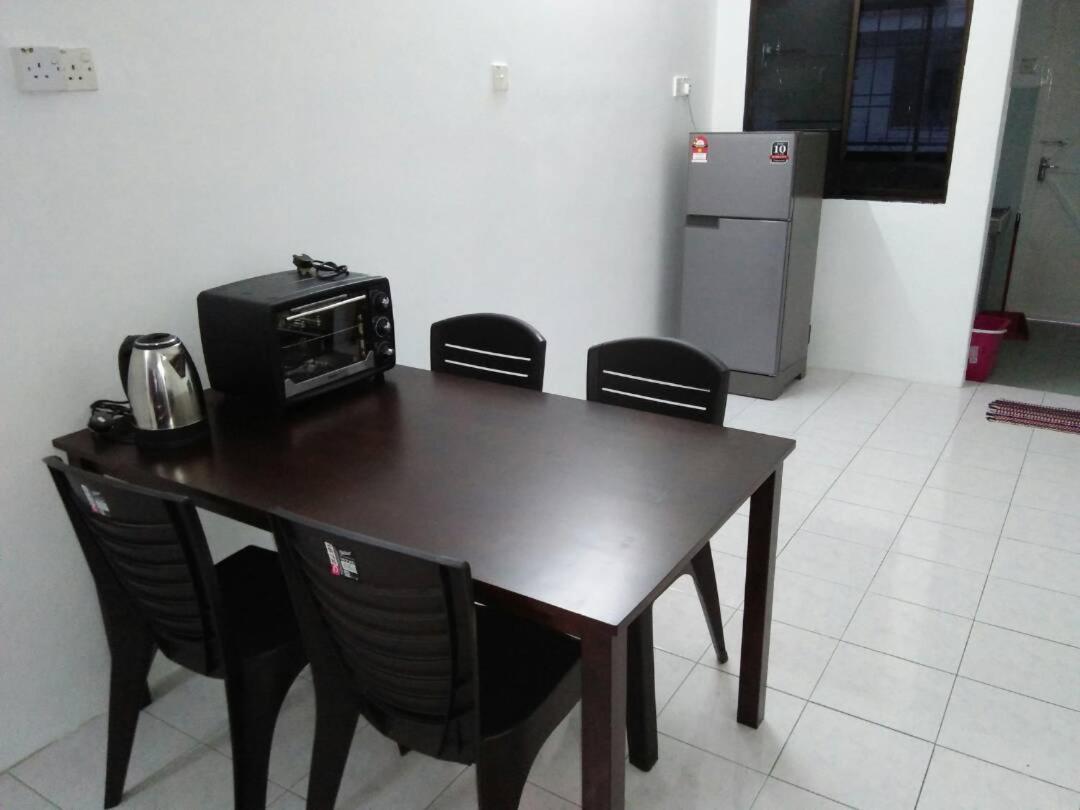 J&P Homestays House 1