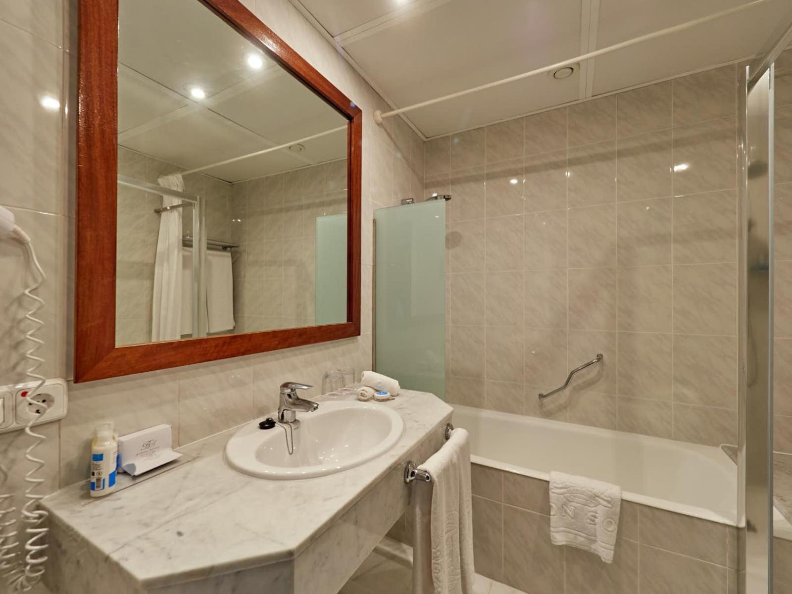Hotel Bon Sol Resort & Spa 7