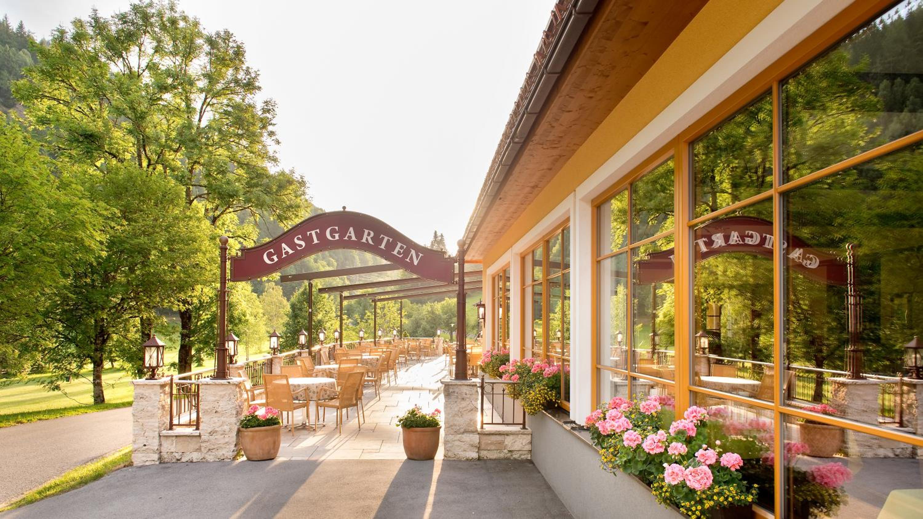 restaurant