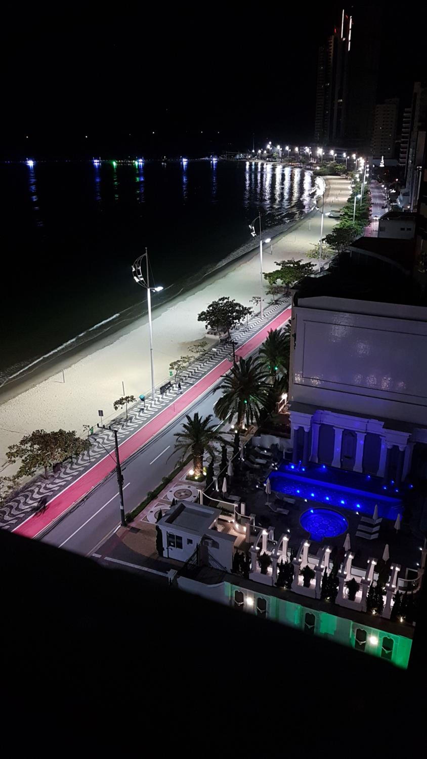 Novo lar Camboriu Park Frente Mar view 3