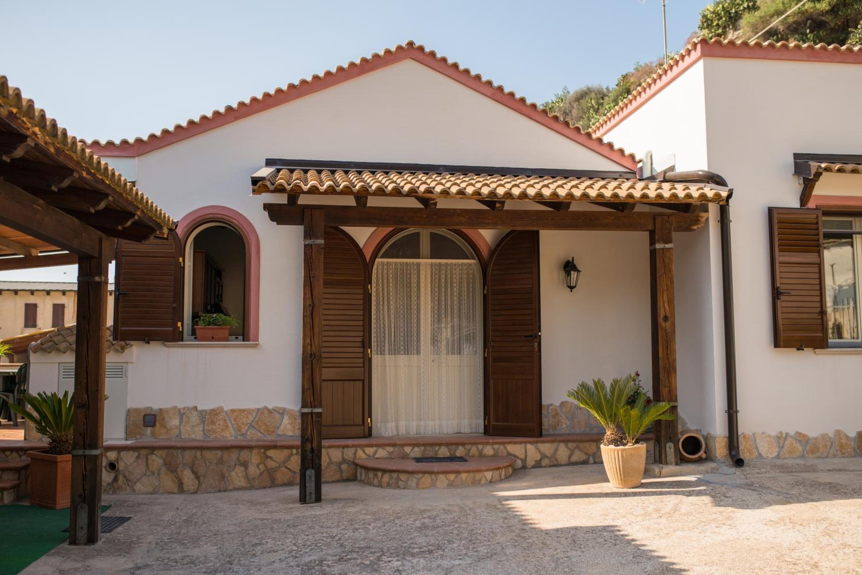Baglio Scurati Home Holidays view 3