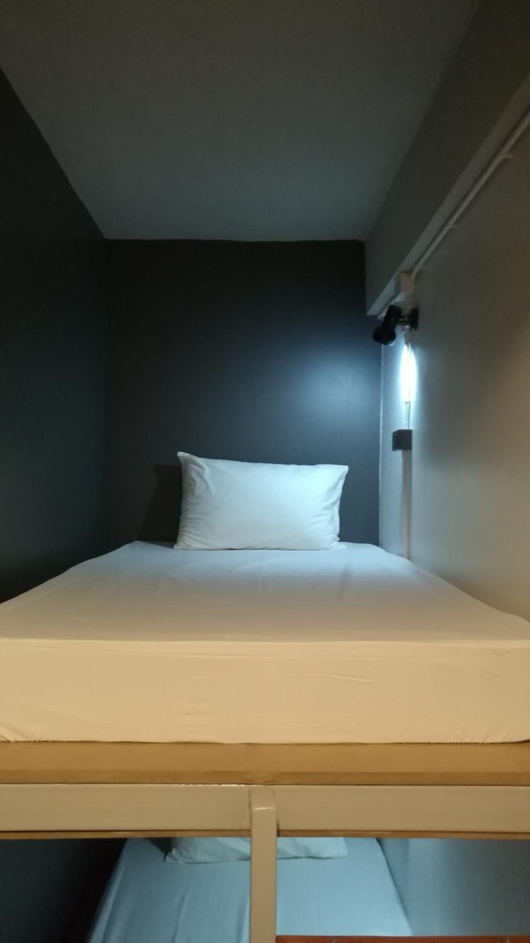 Ekanek Hostel