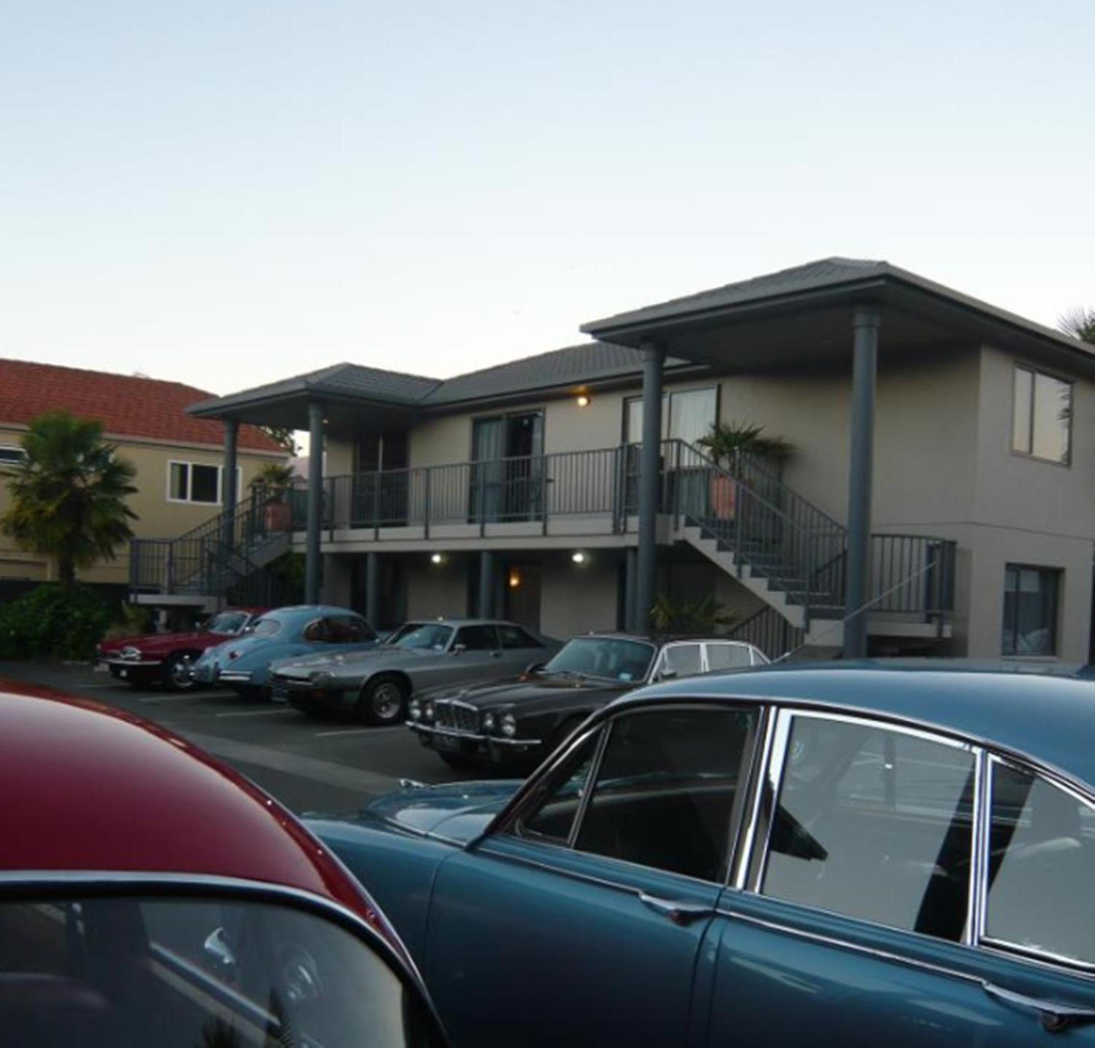 Blenheim Palms Motel