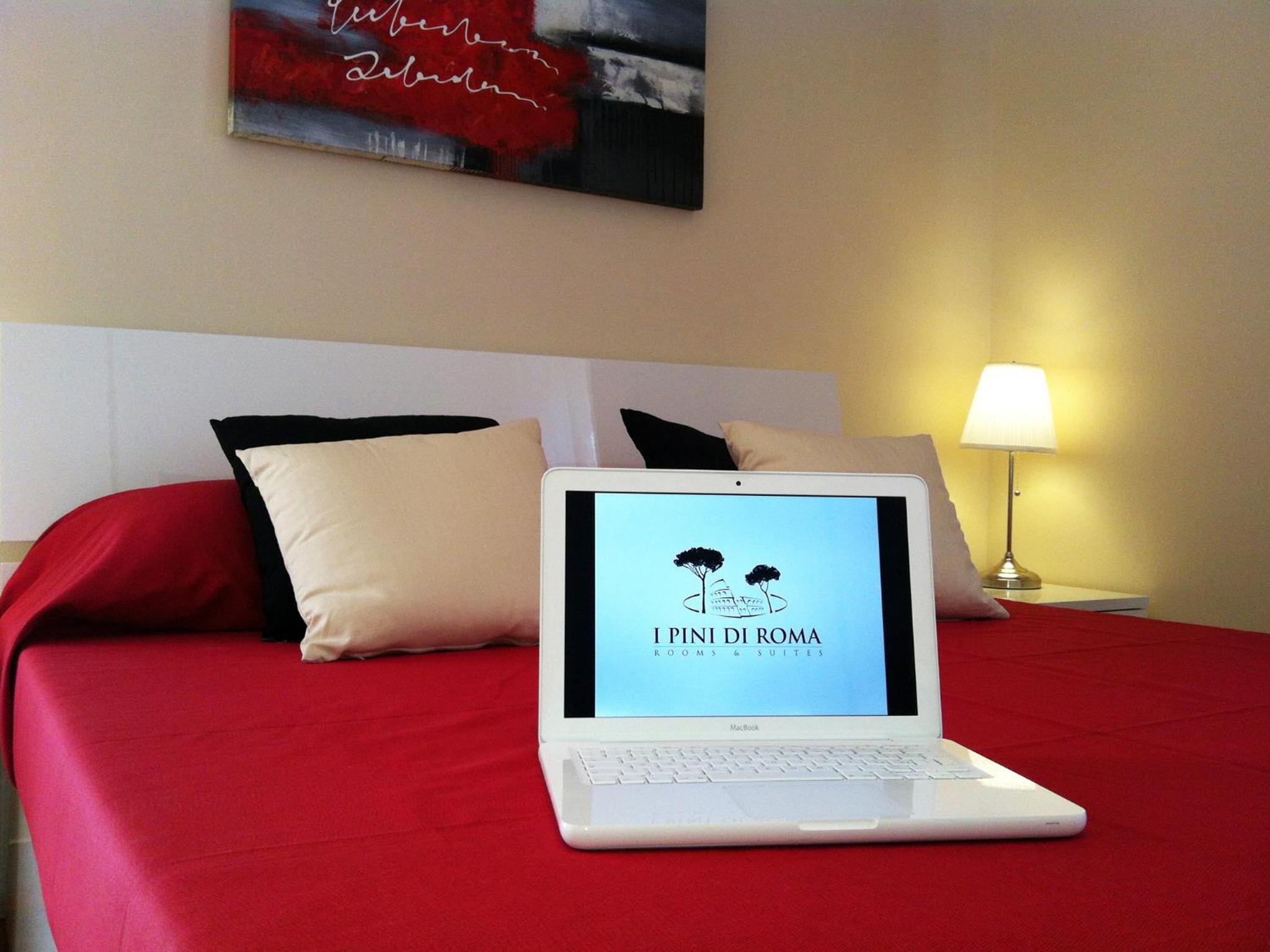 I Pini di Roma - Rooms & Suites