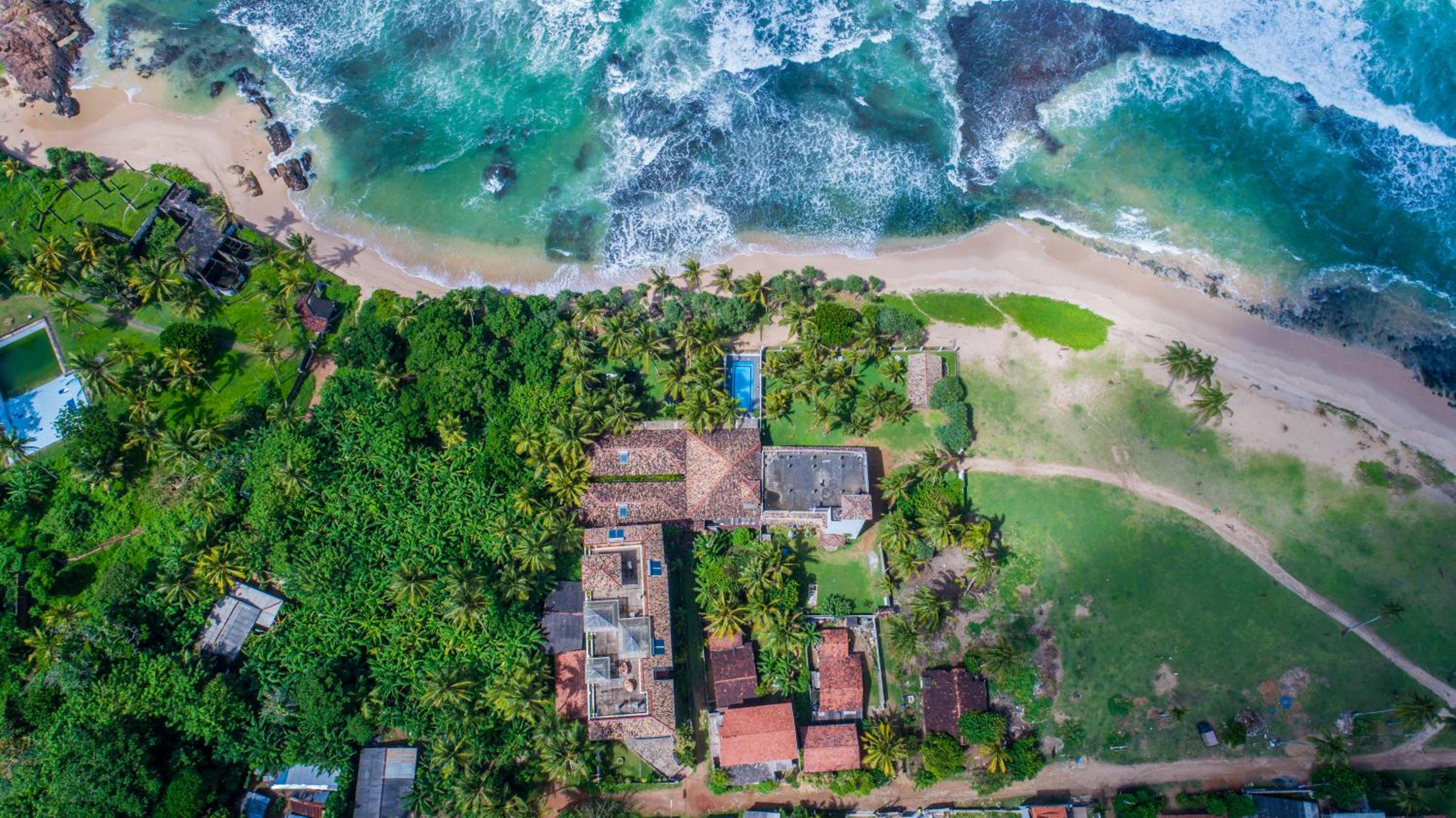 Villa Tissa Beach Resort