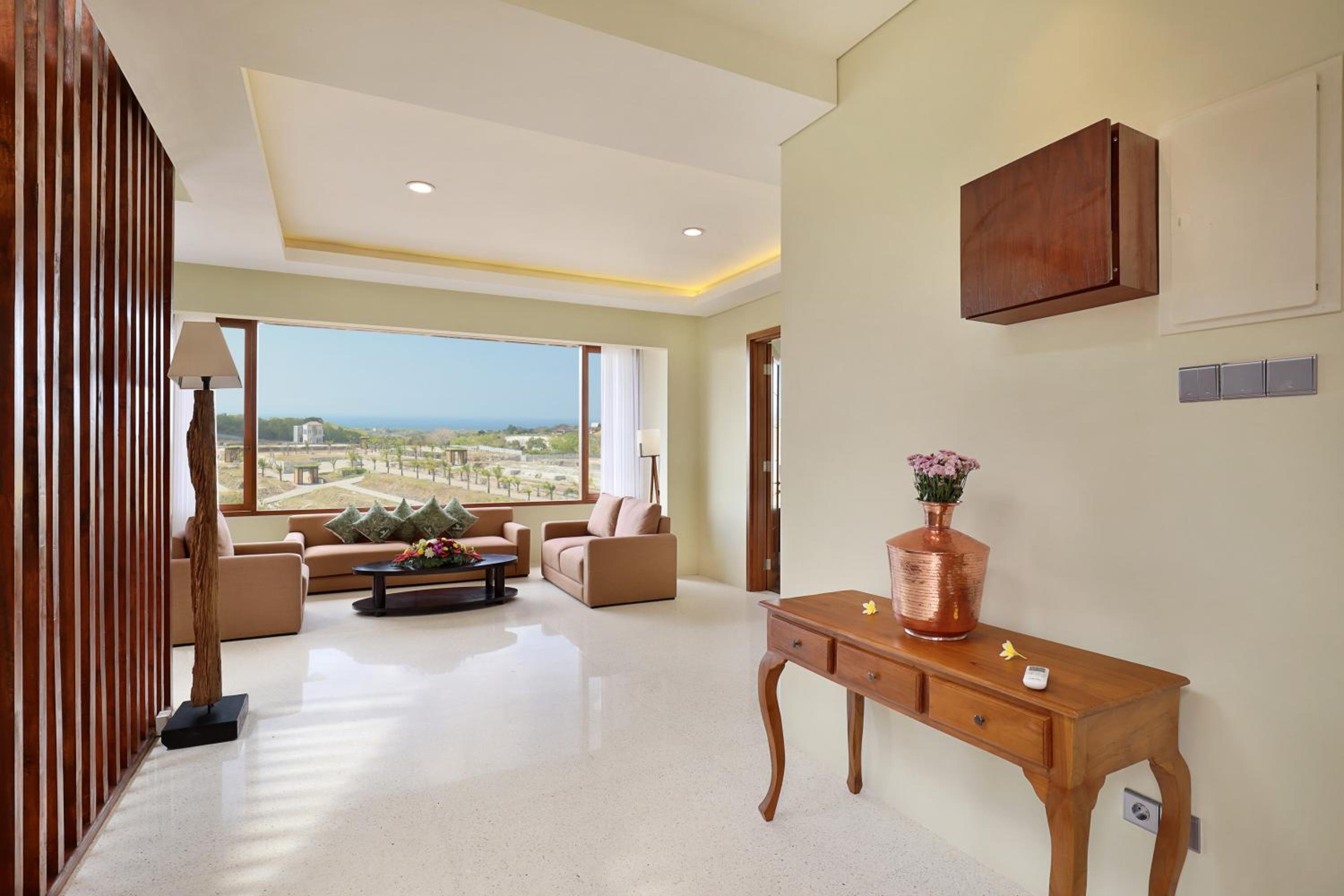 The Miracle Villa Nusa Dua