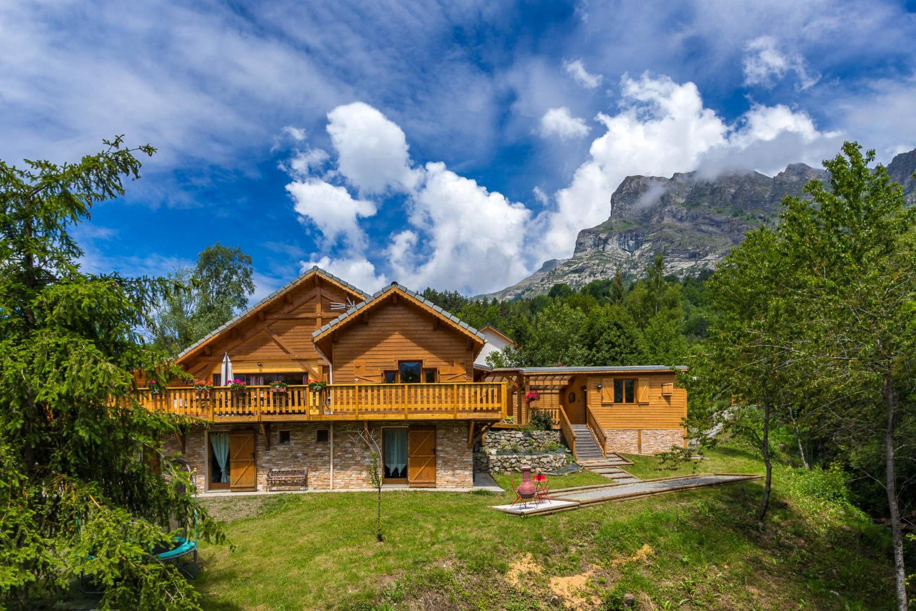 Gite&Spa le Montagnard view 3