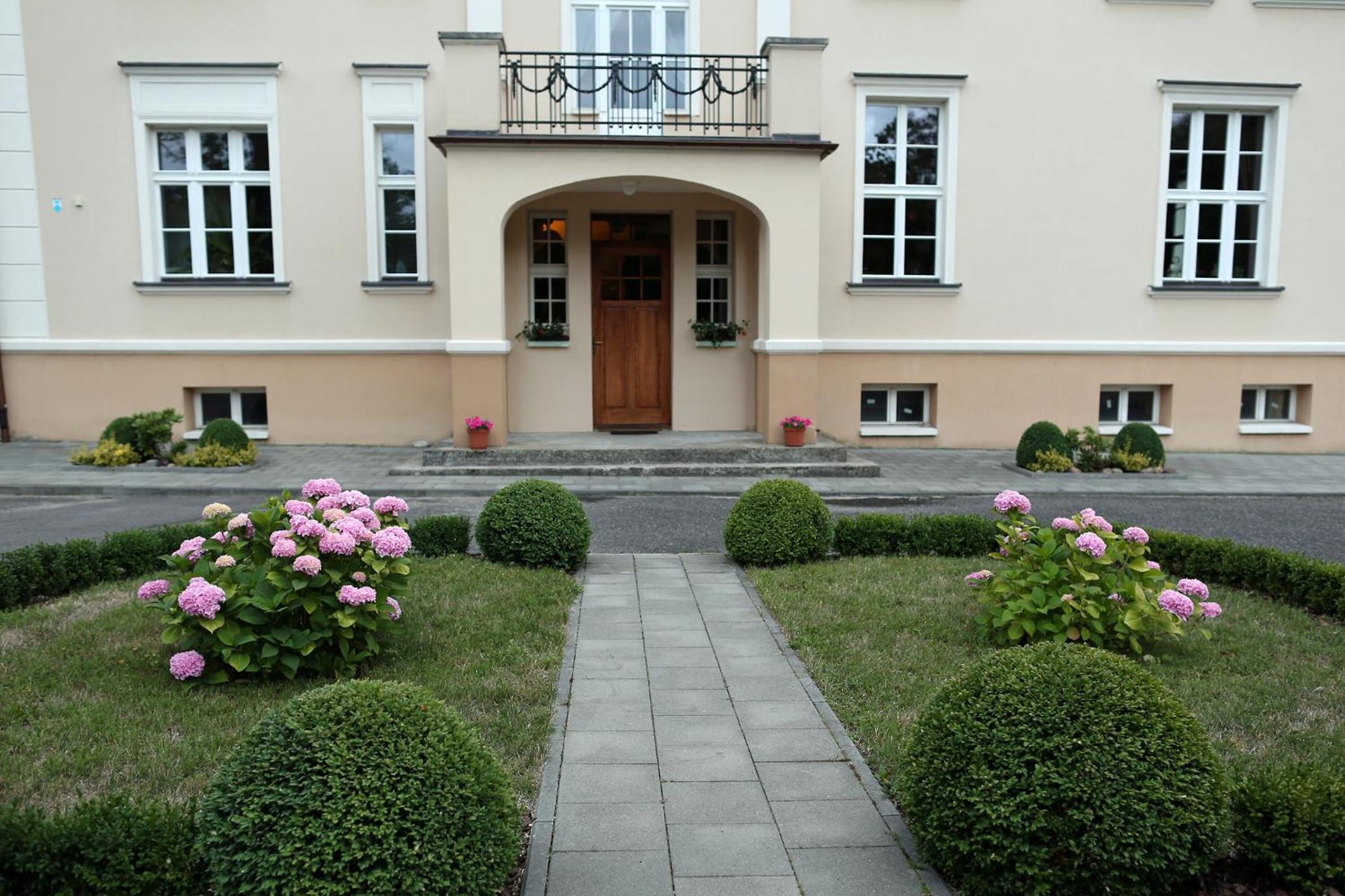 Dwór Bieland view 2