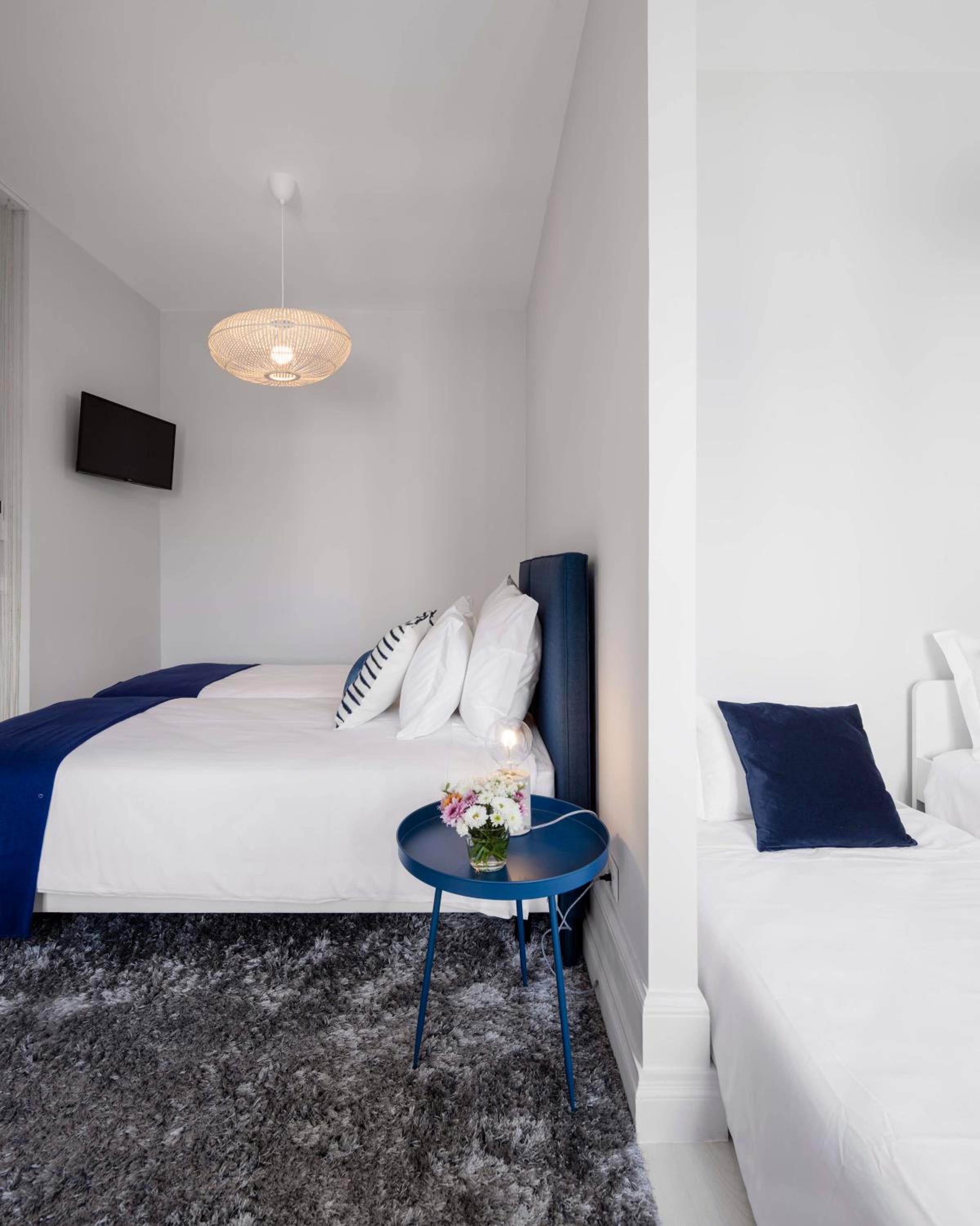 Penedo da Saudade Suites & Hostel