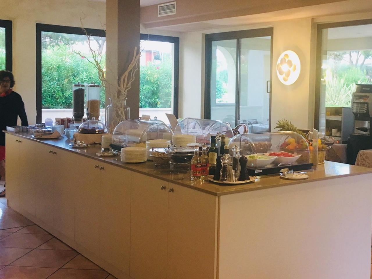 Sirmione Vacations - Hotel Porto Azzurro - Property Image 37