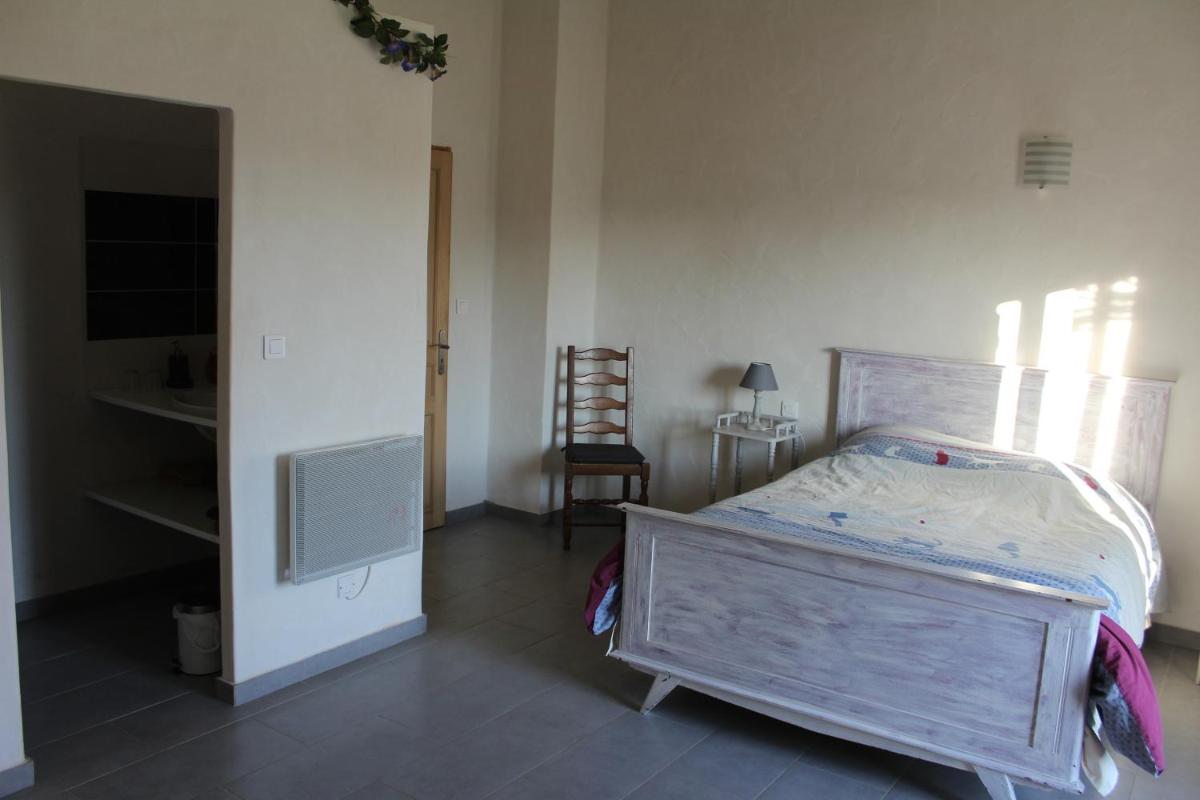 Photo 20