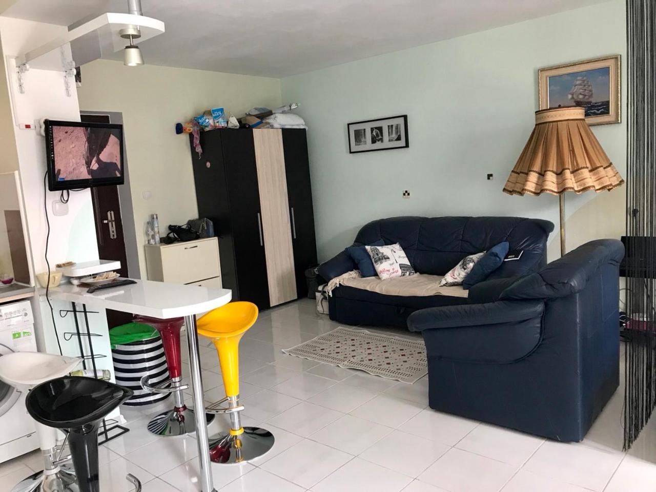 Alice Apartment