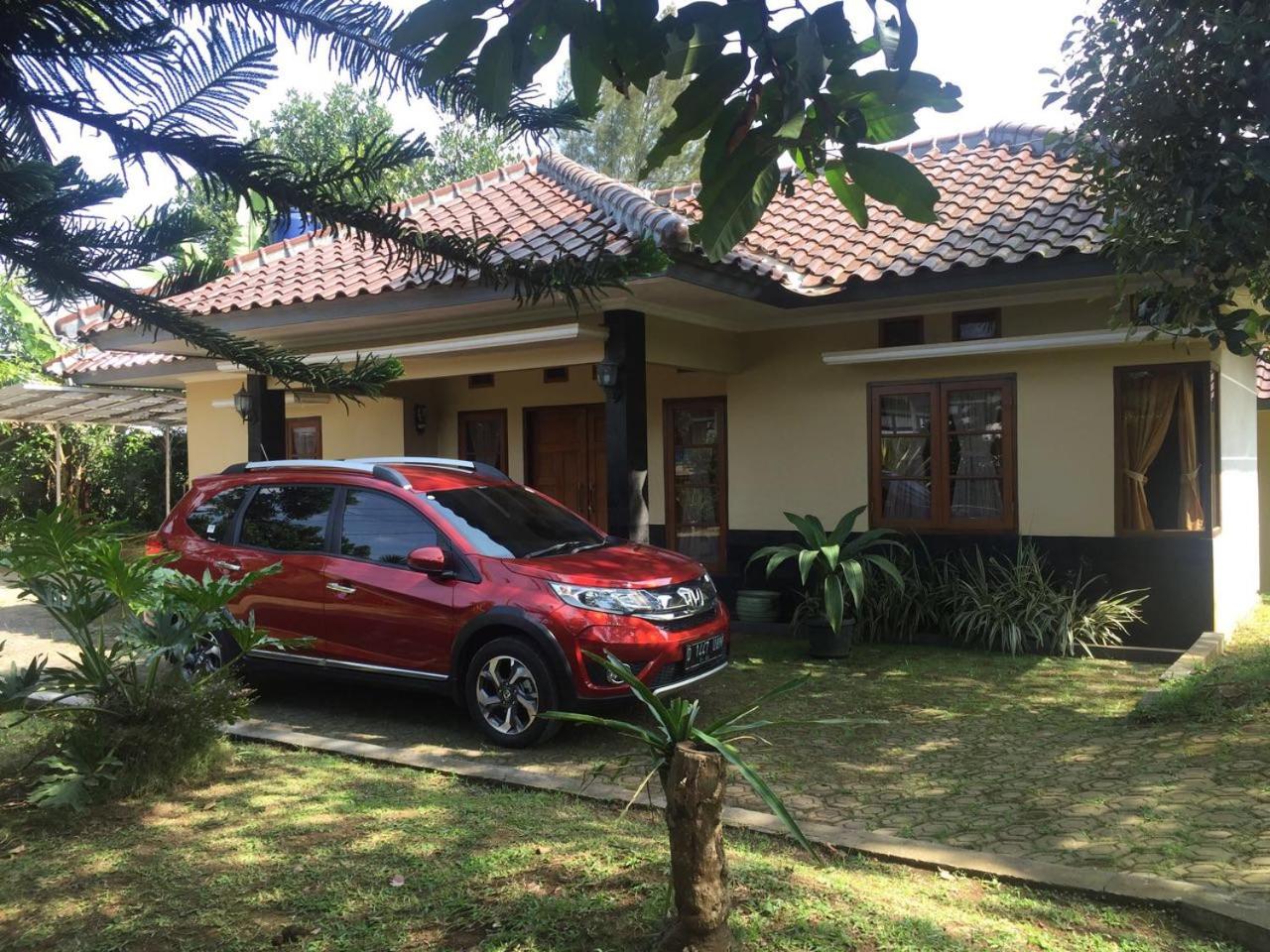 Villa Bukit Punclut view 3