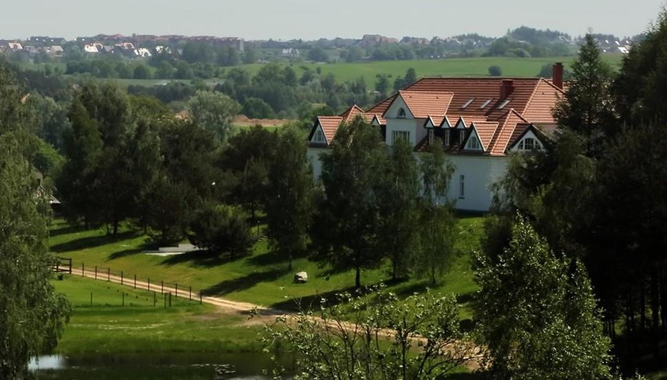 Pałac i Folwark Ńemino