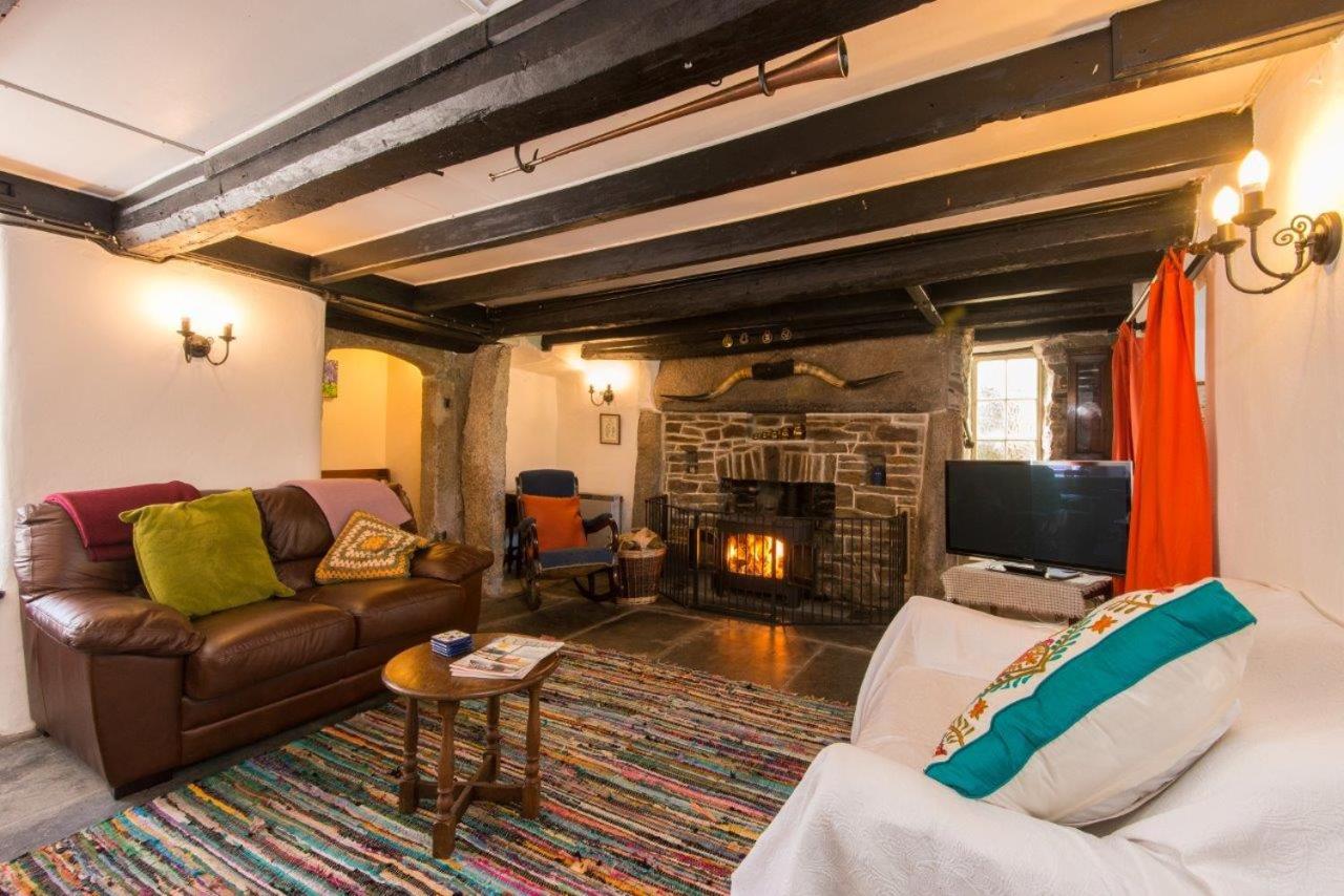 Hallagather Farmhouse