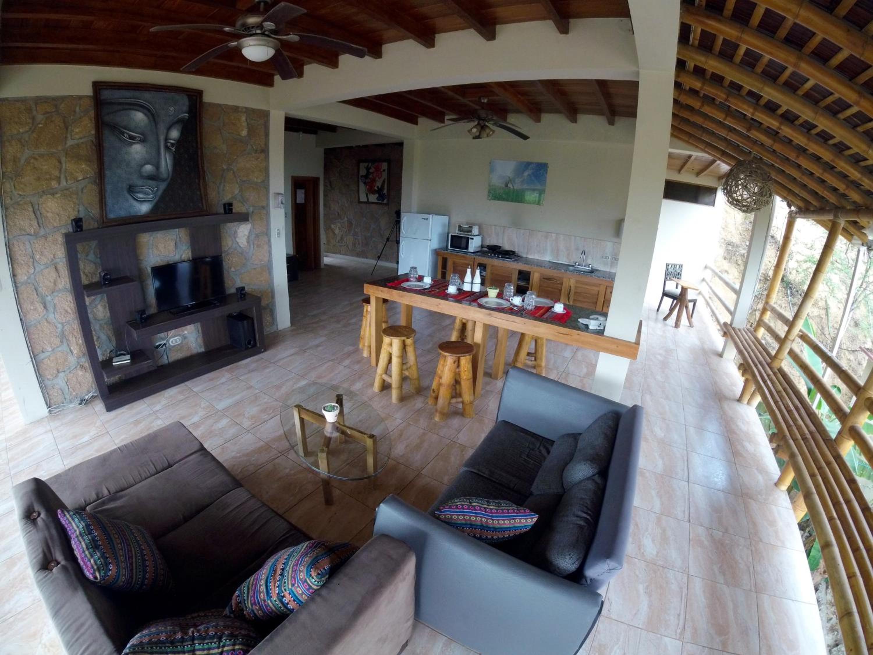 Punta Hills Montanita