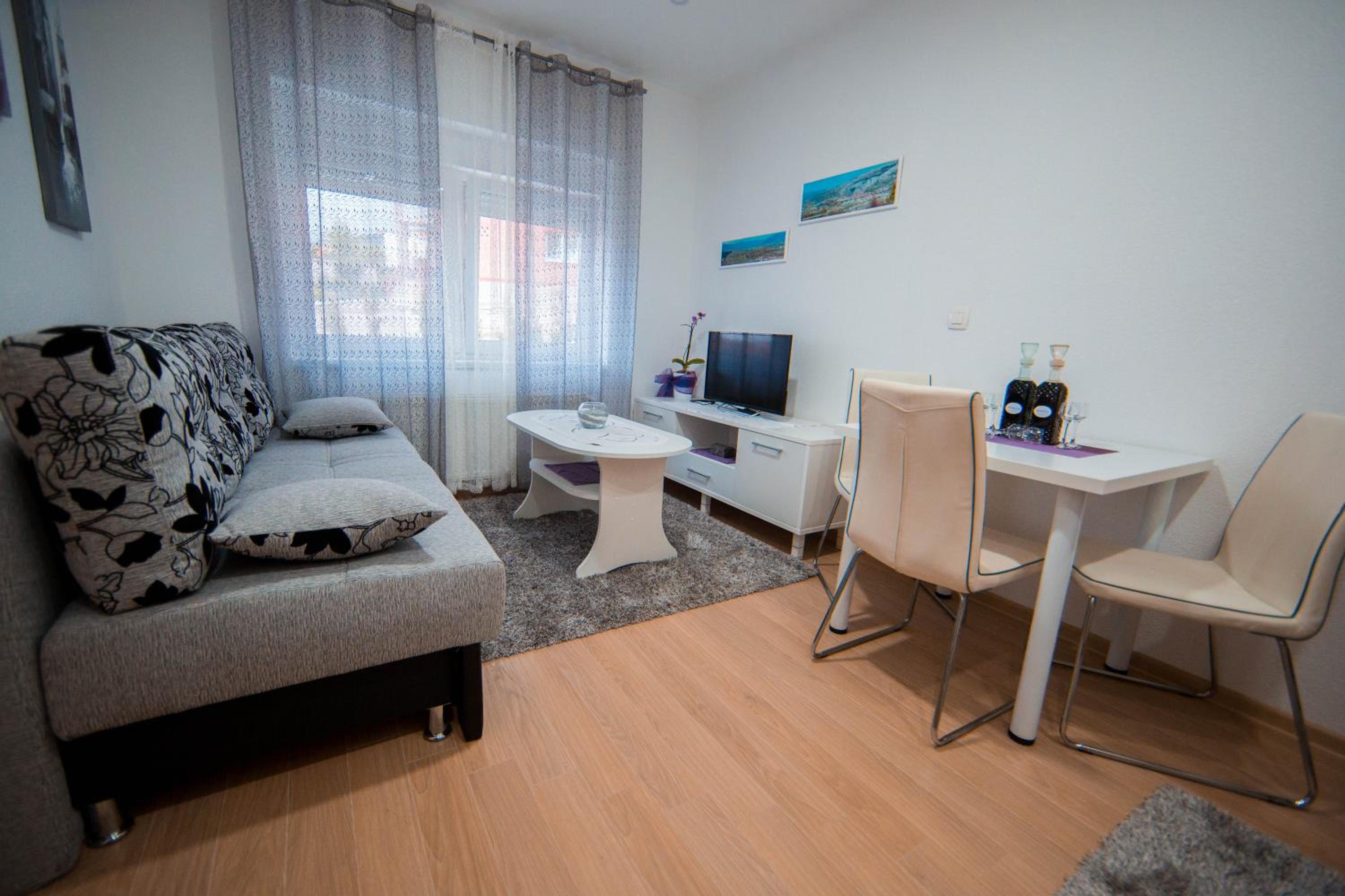 Apartman Lucija