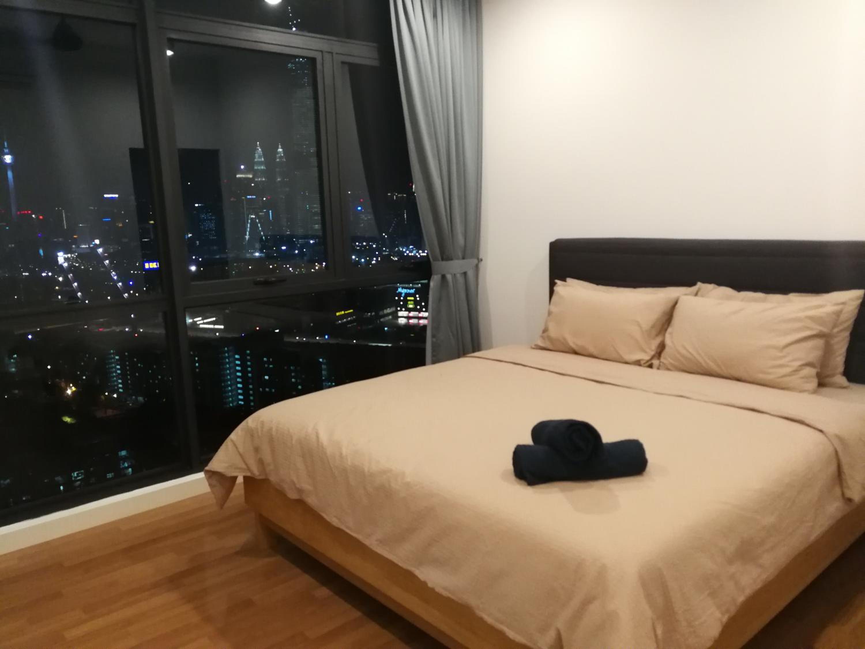 Sunway velocity with KLCC view - AJ Home