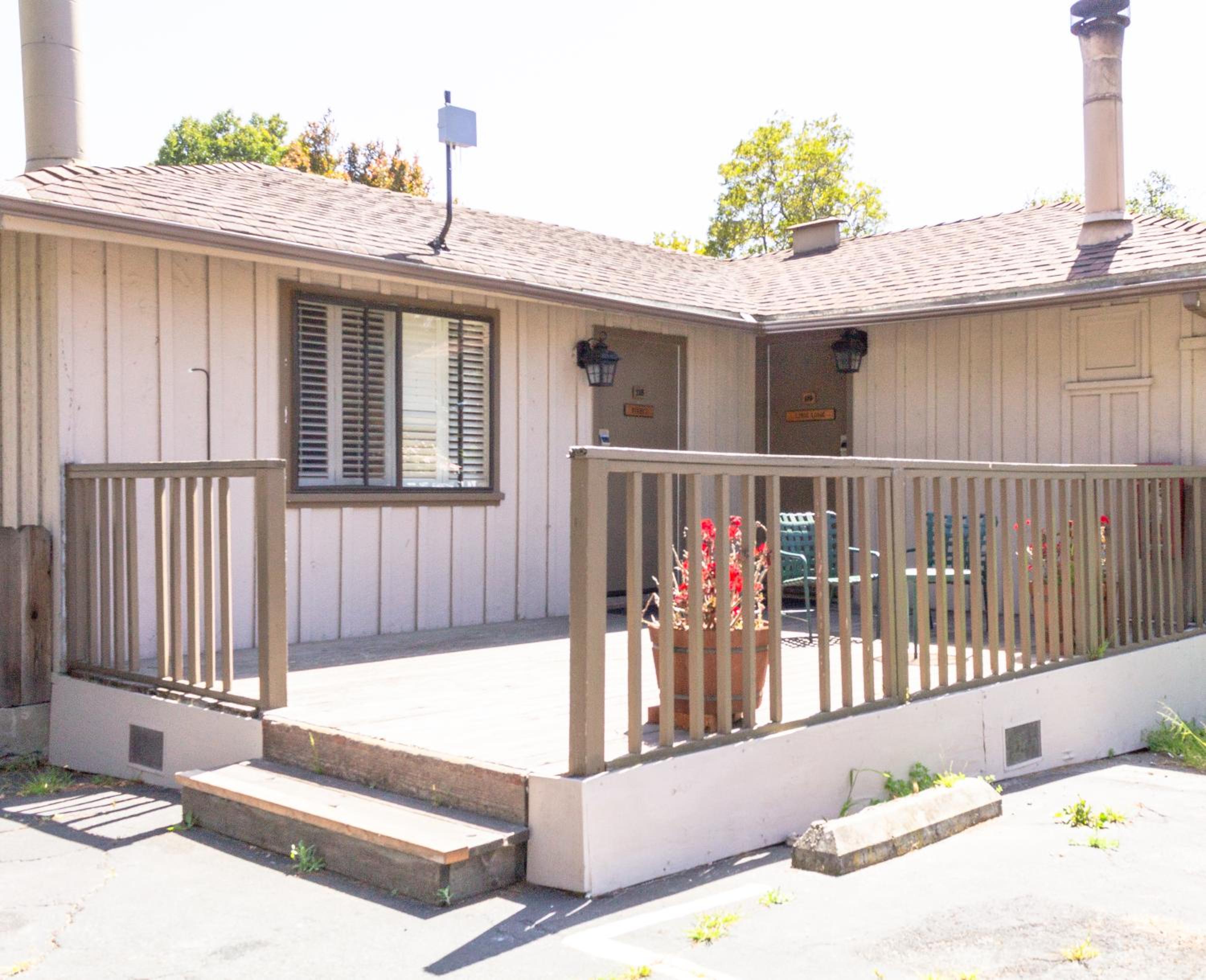 Carmel Resort Inn - Property Image 47