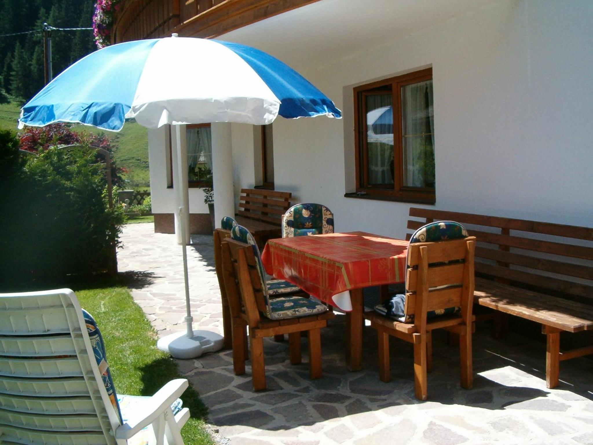 Photo 48