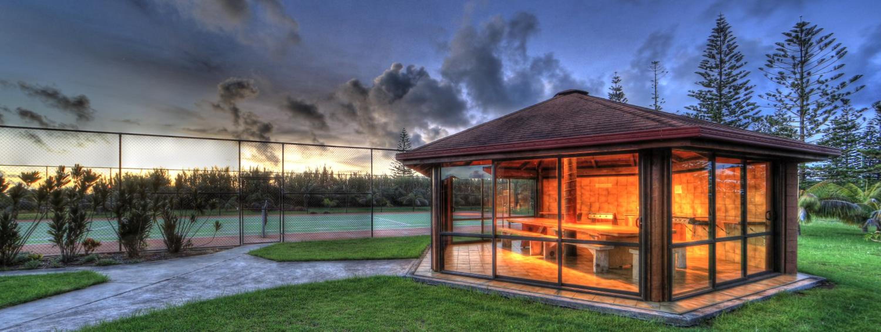 Ocean Breeze Cottages