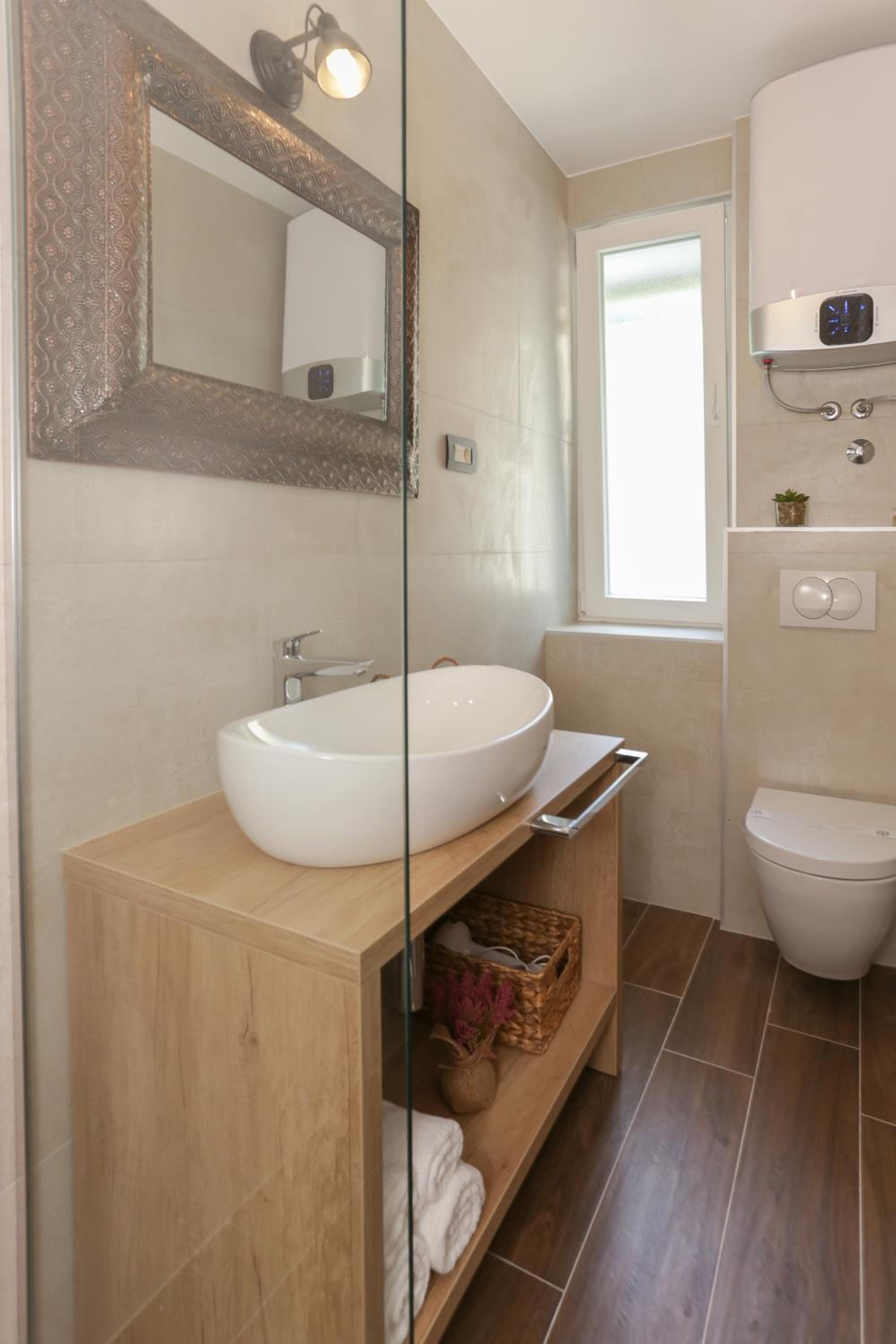 Luxury Rooms Dino view 2