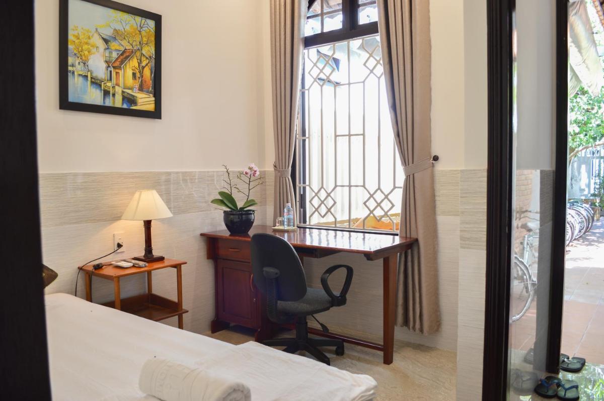 HaLo HomeStay