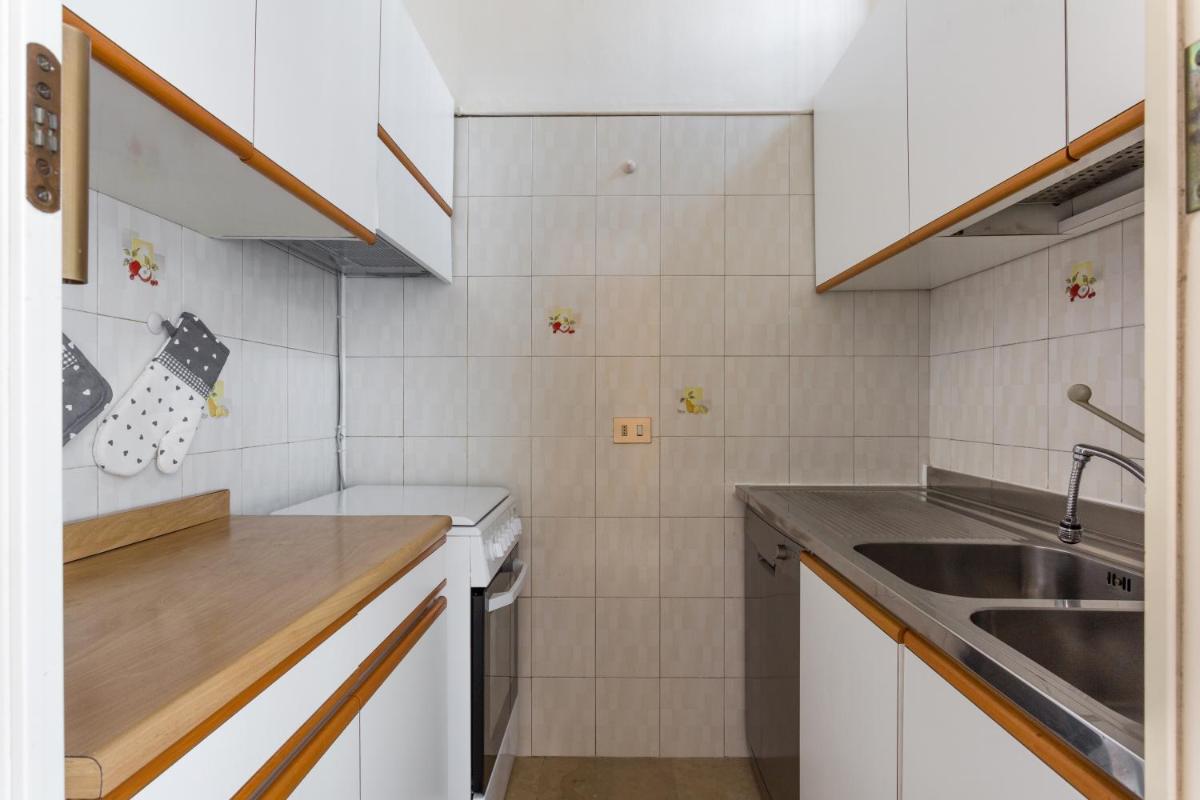 Cenisio Subway Flat