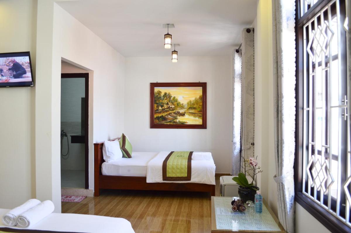 HaLo HomeStay