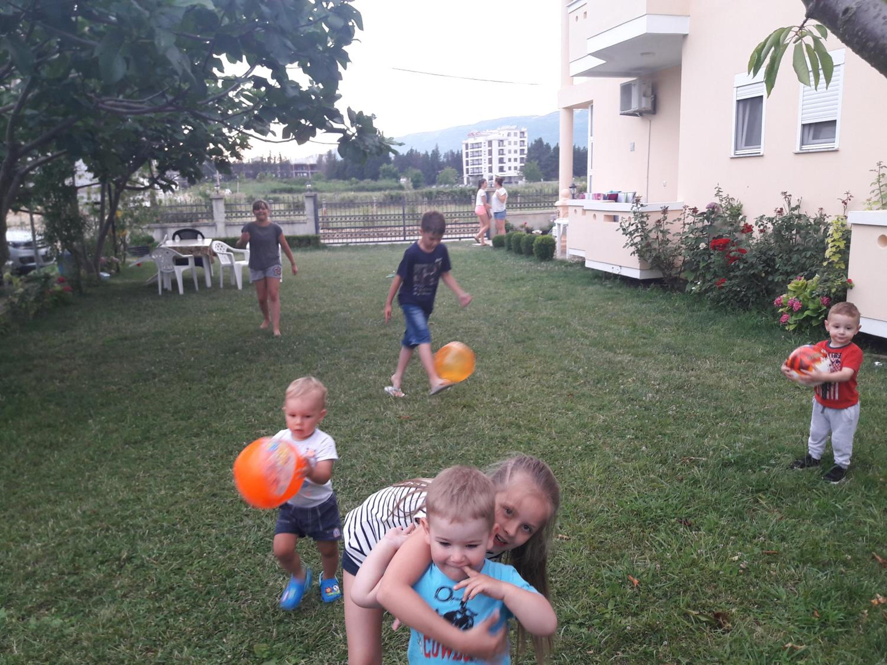 Photo 52