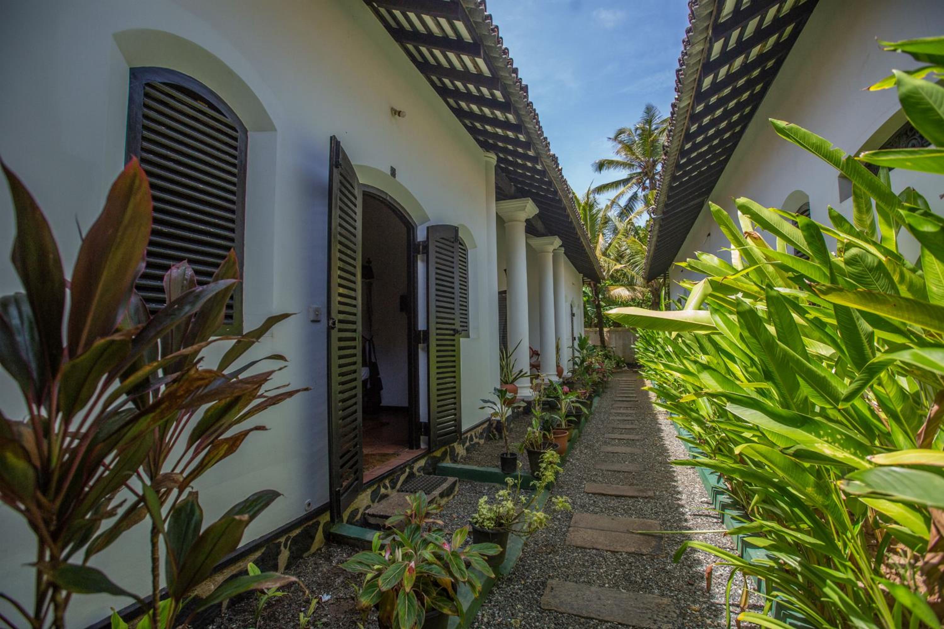 Villa Tissa Beach Resort