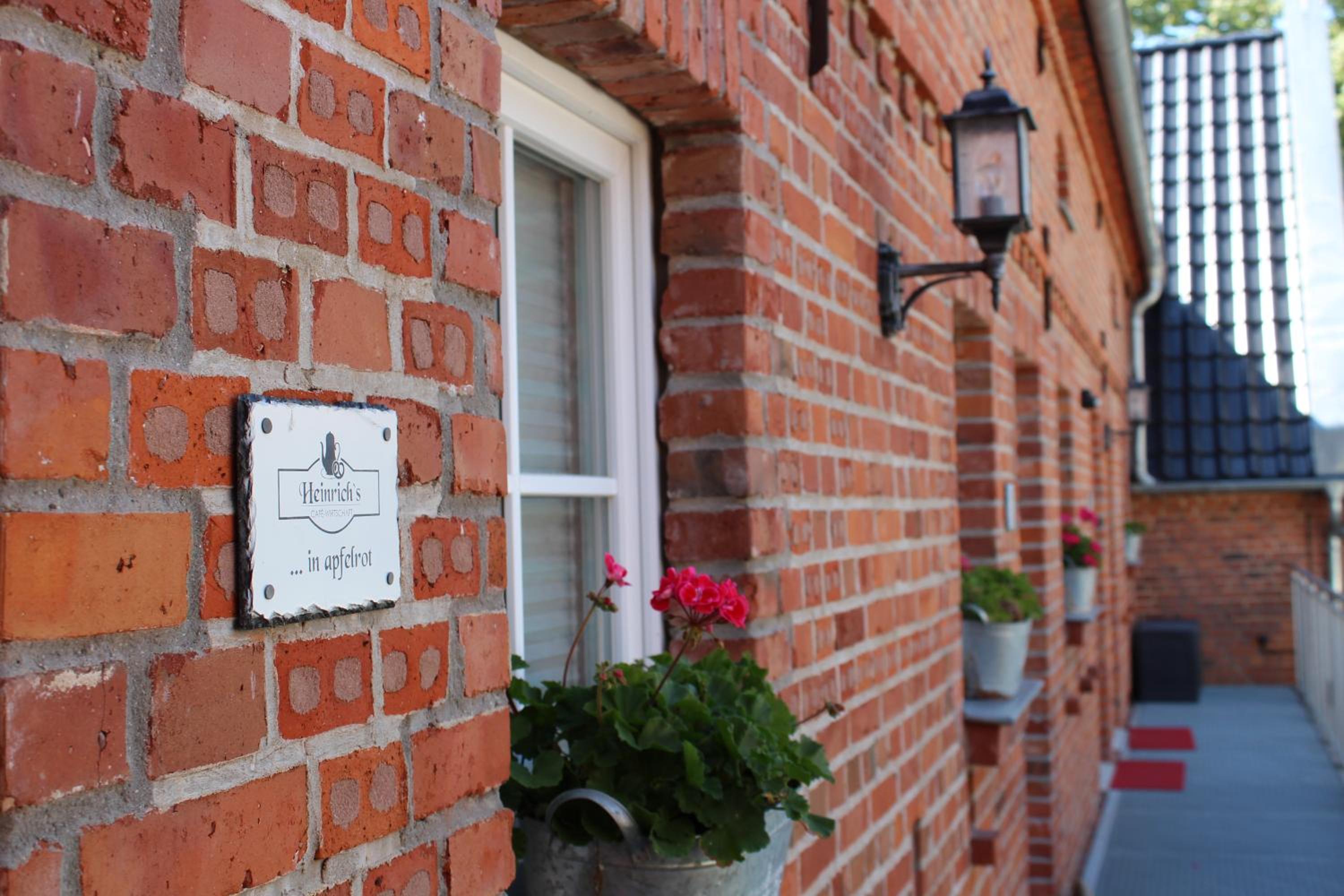Heinrich's Pension & Ferienwohnungen