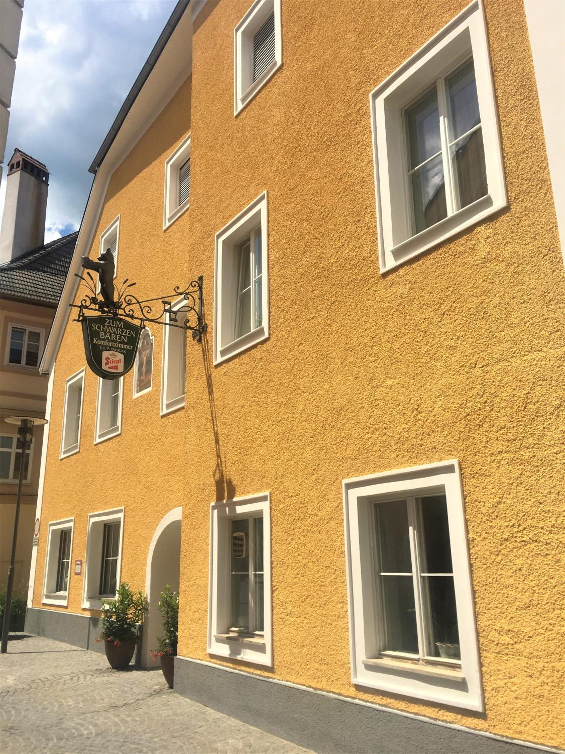 Gasthof-Pension Schwarzer Bär