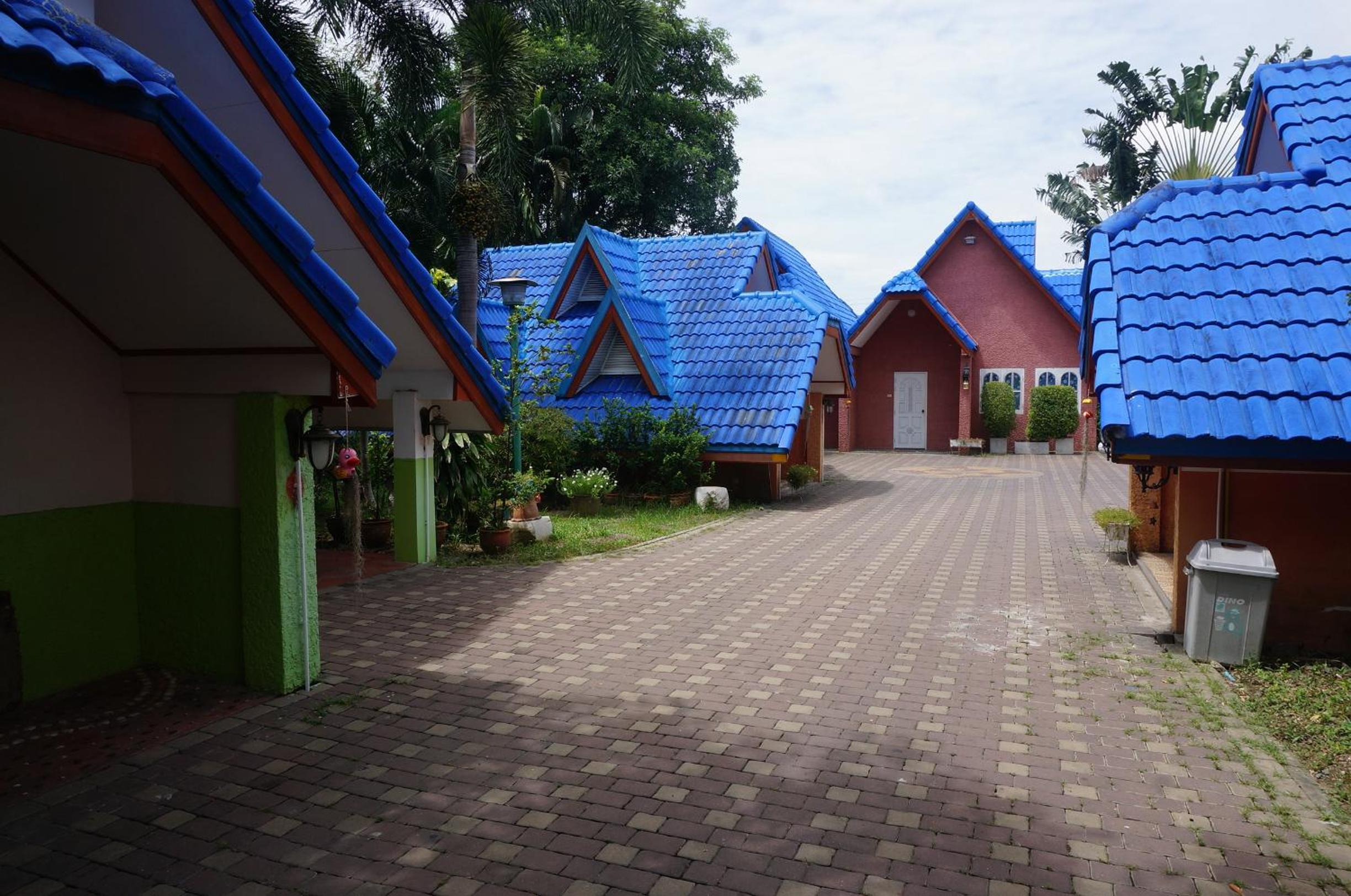 58 Ville Resort