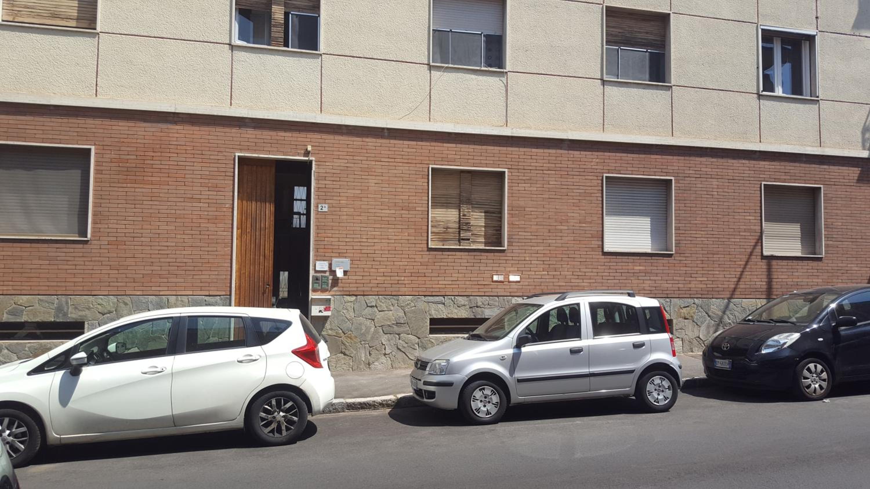 V12 Apartments - Alfieri 2A view 3
