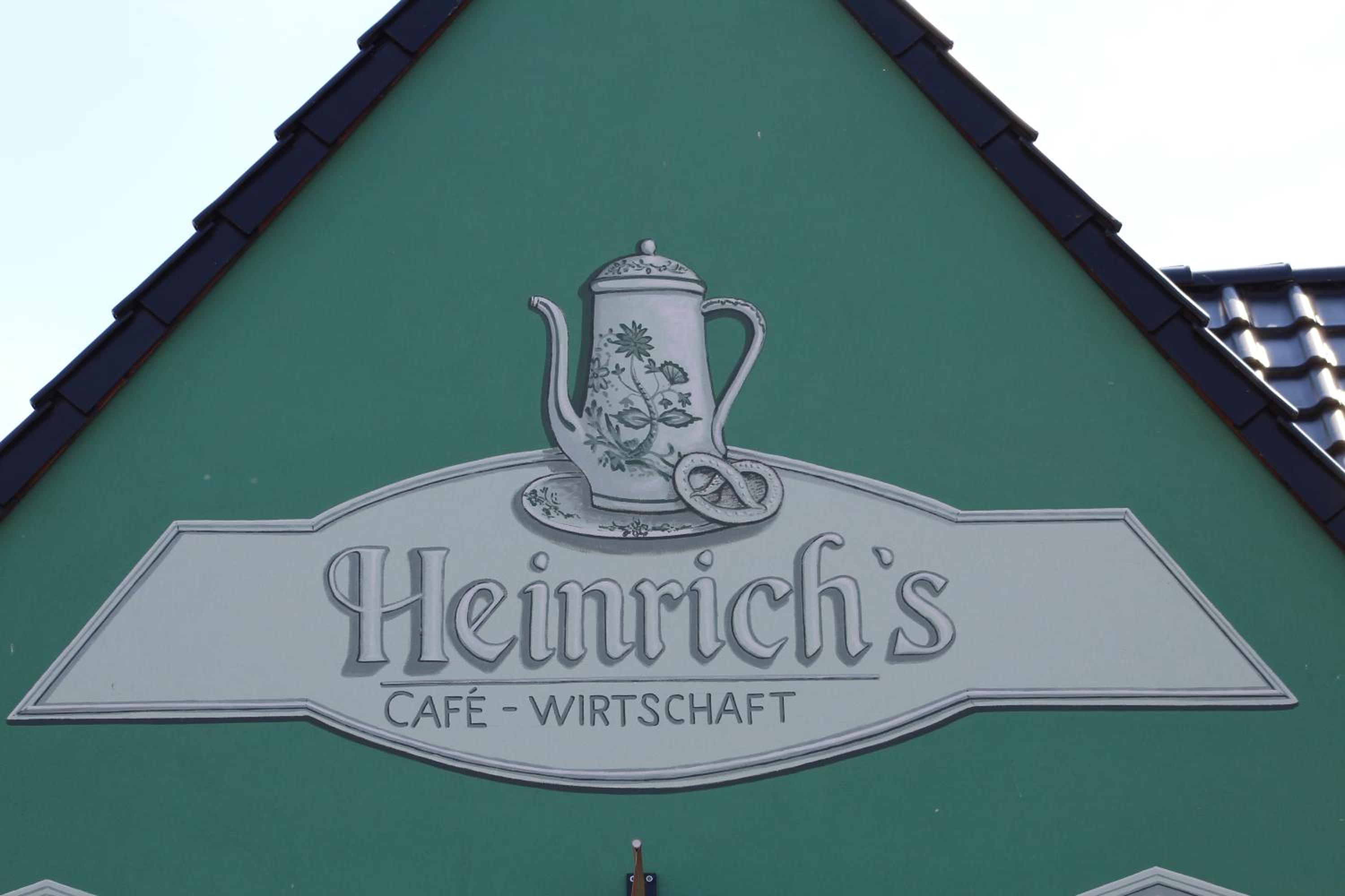 Heinrich's Pension & Ferienwohnungen