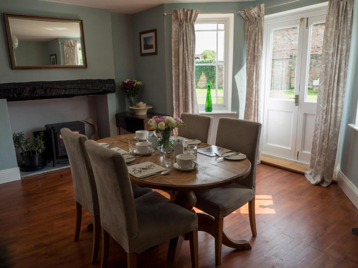 Churchend Farm Bed and Breakfast