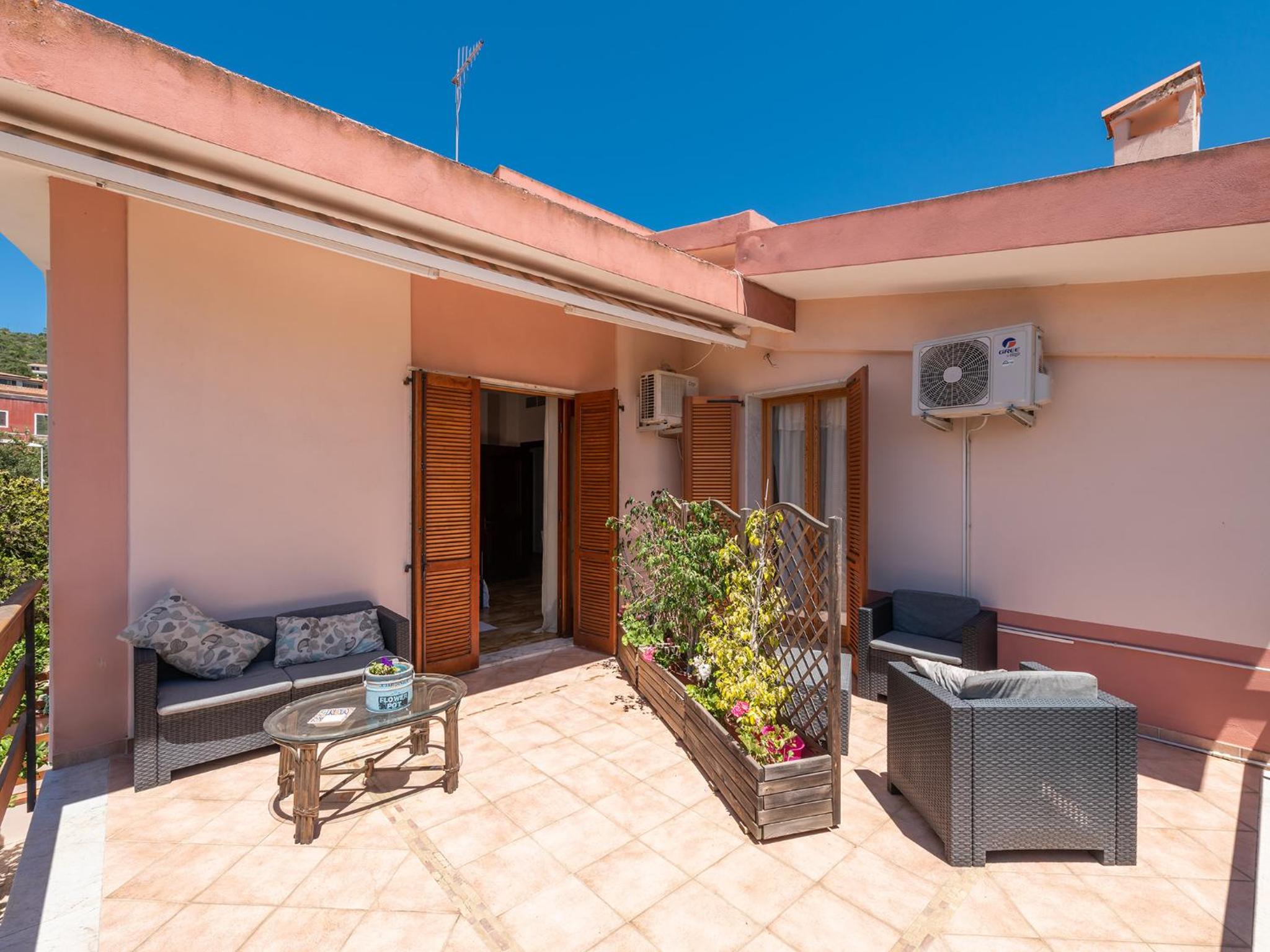 Villa Iole en Carloforte — balance & terrace