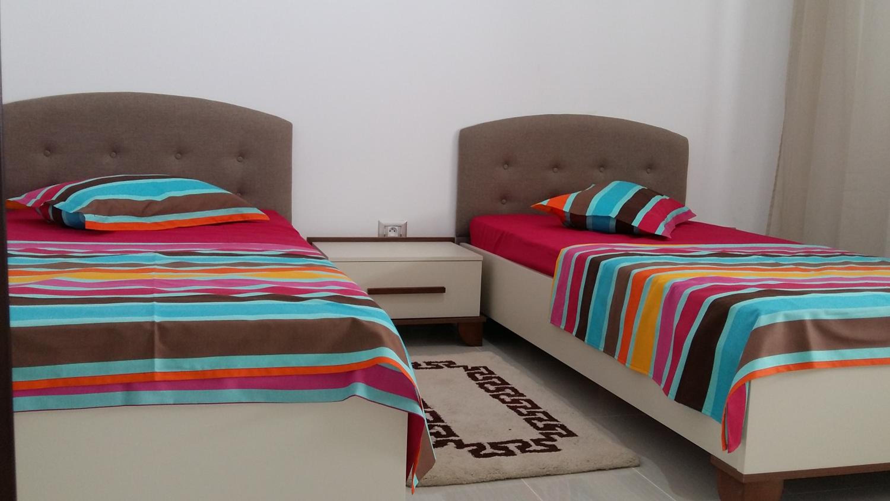 appart luxueux pieds dans l'eau Sousse port Kantaoui