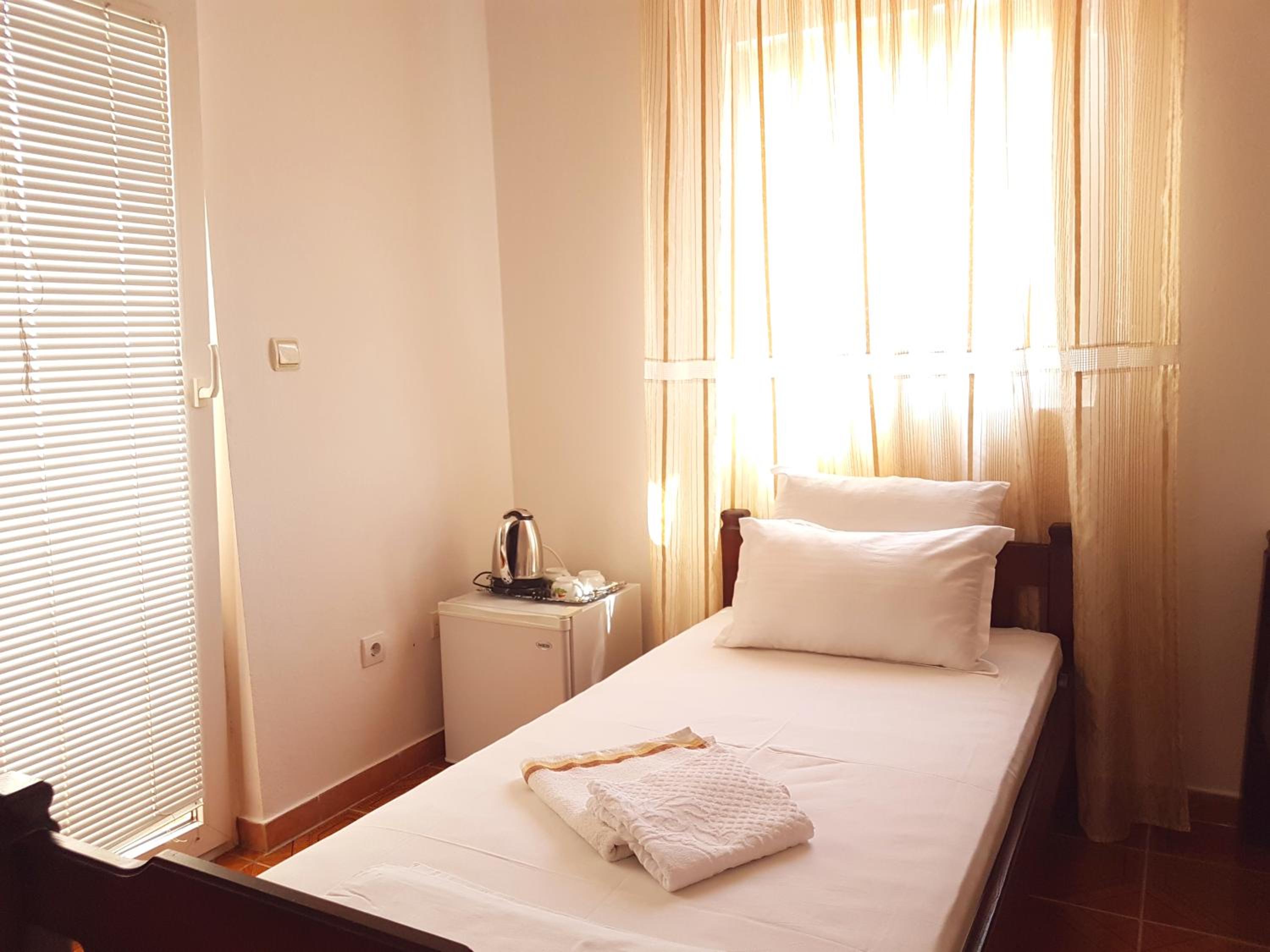 Apartments and Rooms Lijesevic