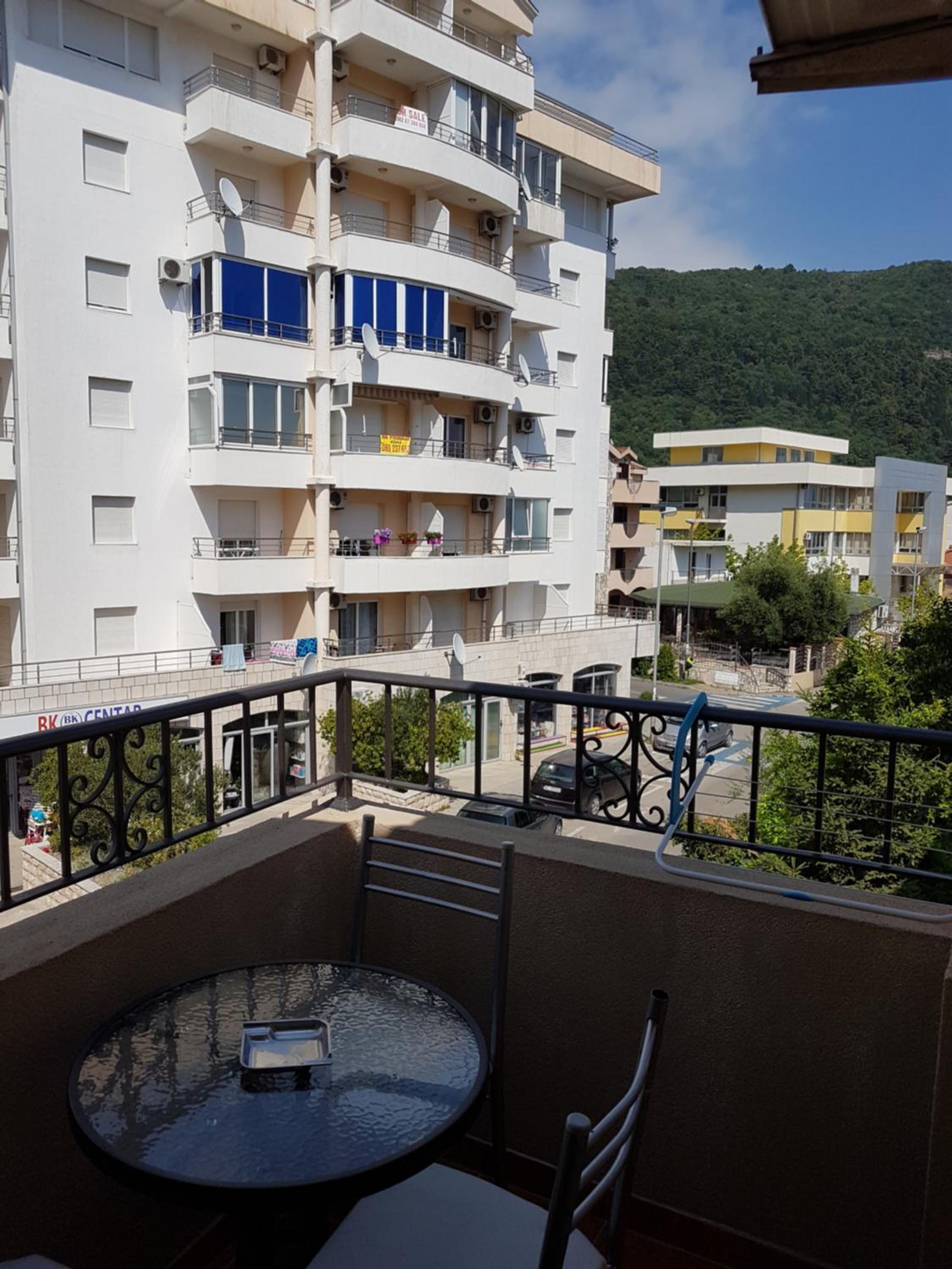 Apartments and Rooms Lijesevic